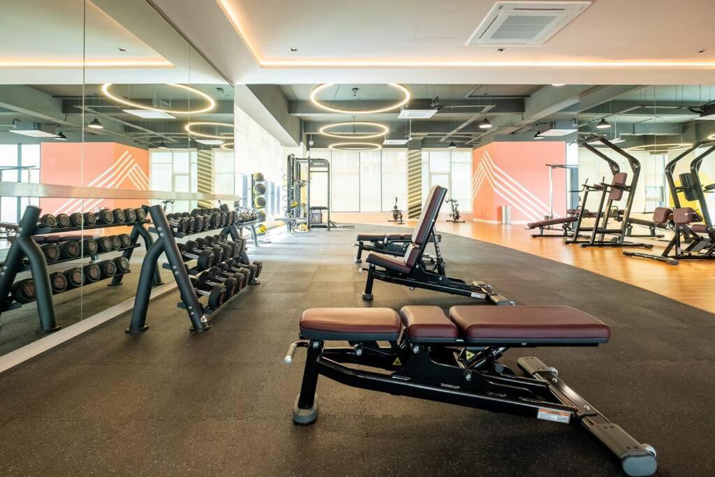 Linked Bridge to Sunway Velocity Mall 4BR MRT 中文房东