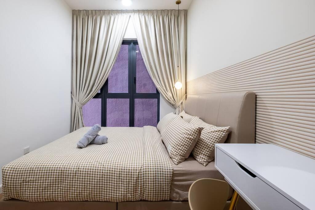 Linked Bridge to Sunway Velocity Mall 4BR MRT 中文房东