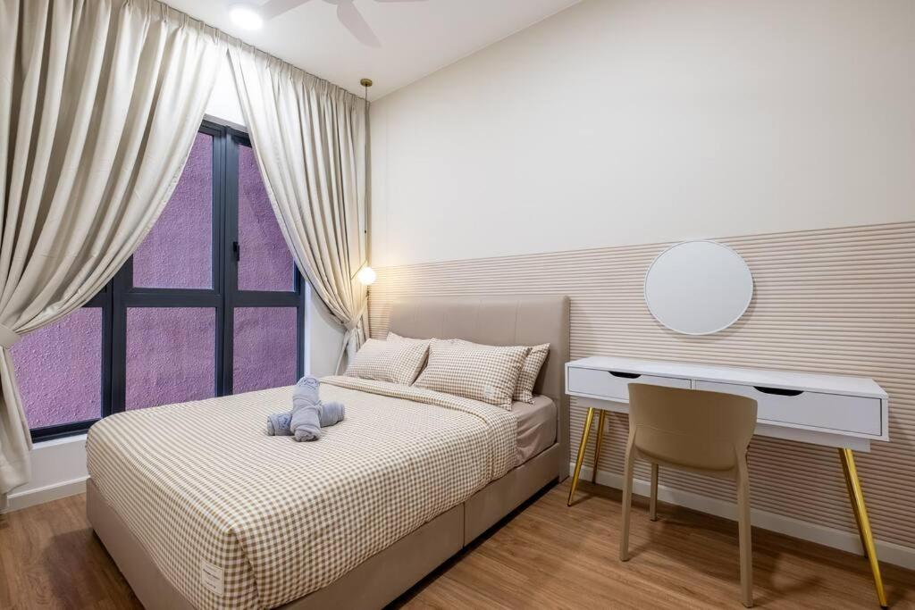 Linked Bridge to Sunway Velocity Mall 4BR MRT 中文房东