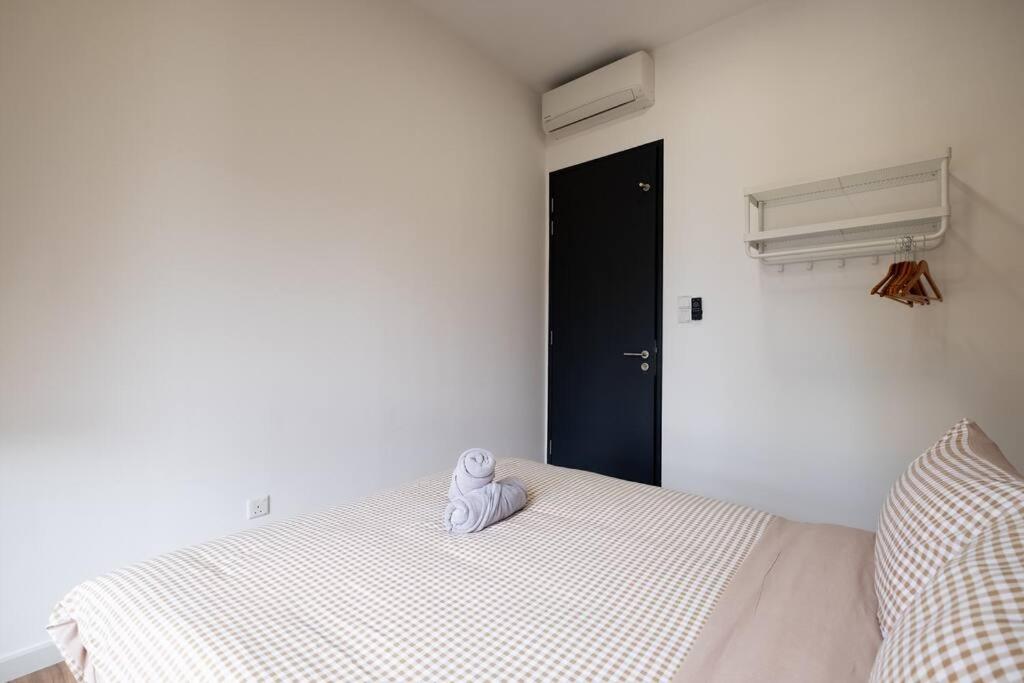 Linked Bridge to Sunway Velocity Mall 4BR MRT 中文房东