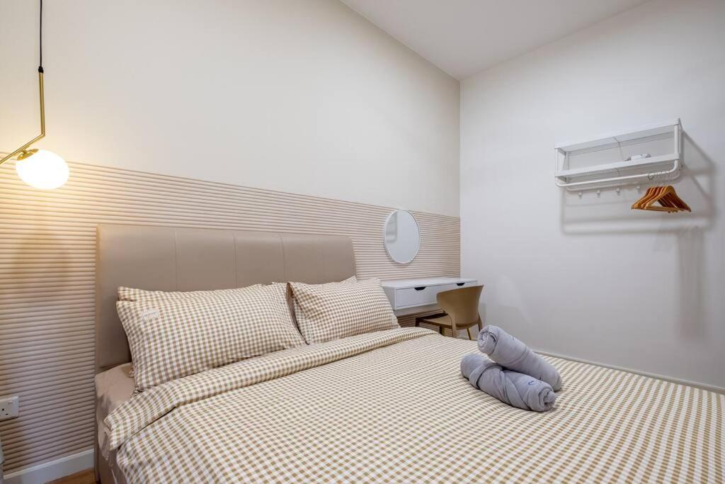 Linked Bridge to Sunway Velocity Mall 4BR MRT 中文房东