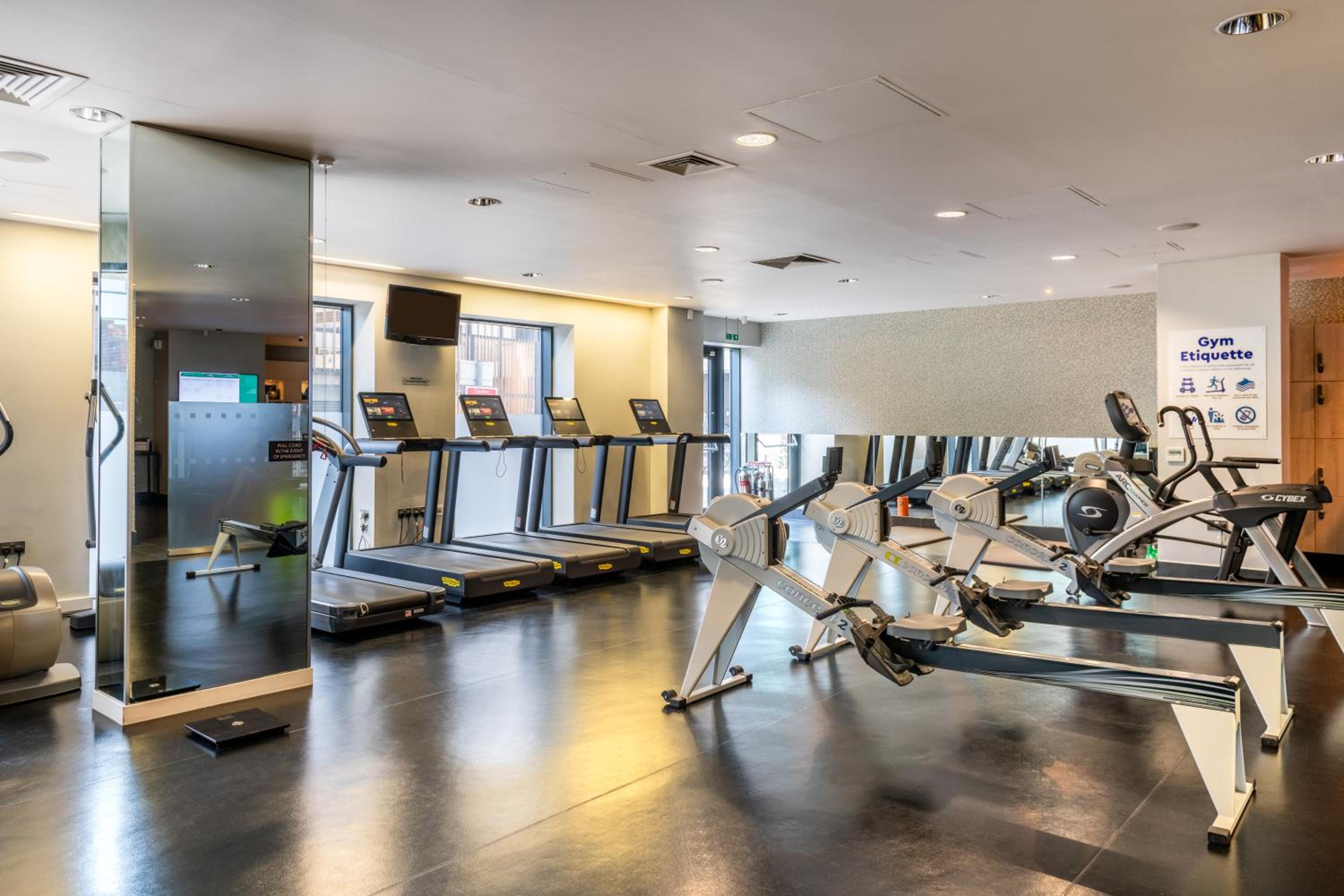 Guildford Vacations - Harbour Hotel  Spa Guildford - Property Image 38