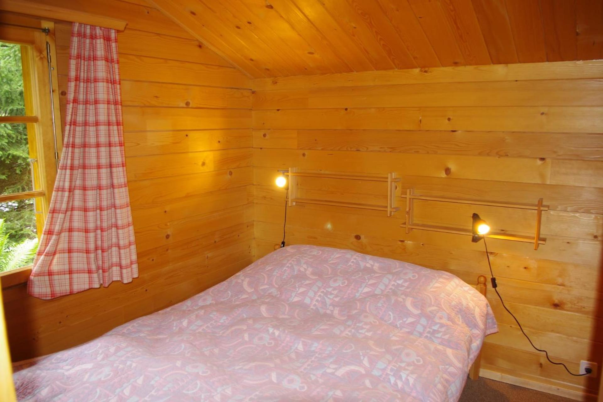 Le Bouvreuil Zinal, le VRAI petit chalet de vacances!