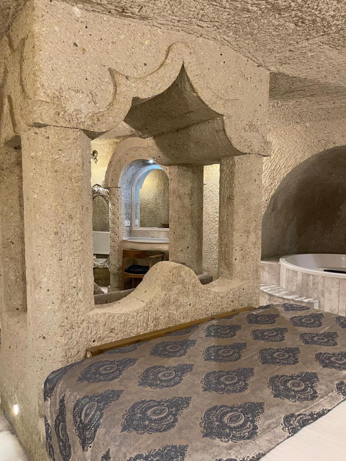 Cappadocia Empire Cave Hotel - Image 14