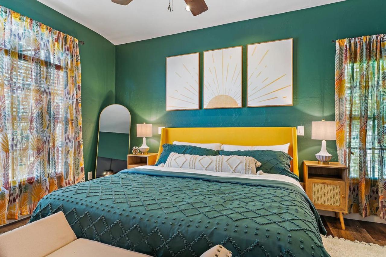 Palm Paradise Retreat