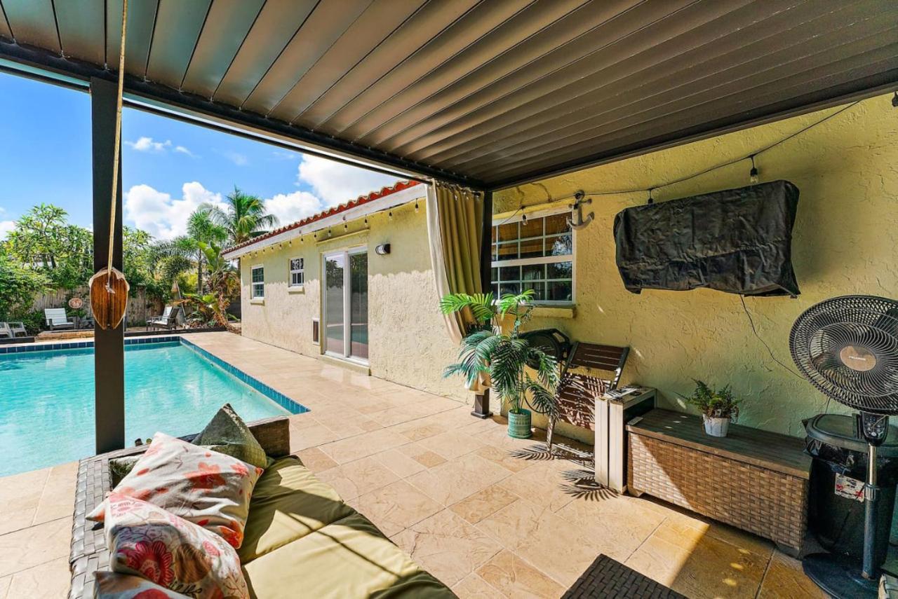 Palm Paradise Retreat