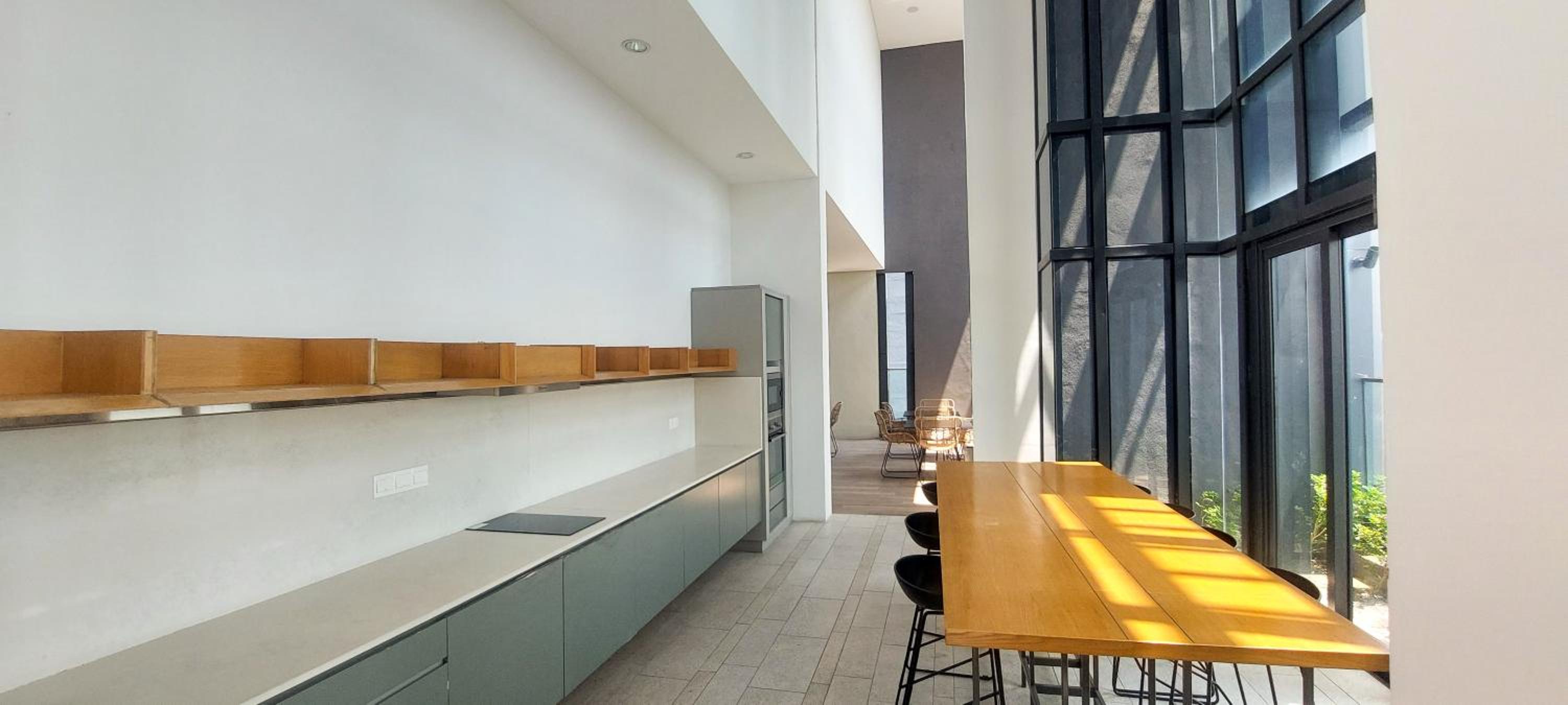Lucentia residence