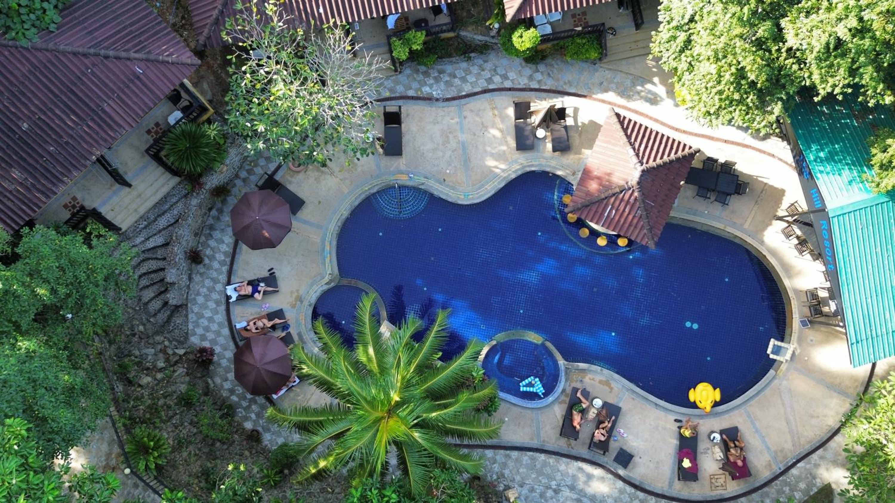 patong beautiful pool villa