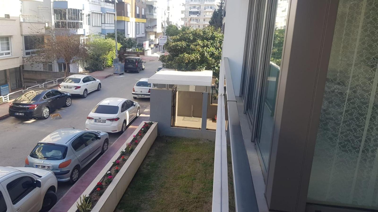6 Central Location, Close To Beaches And Anywhere