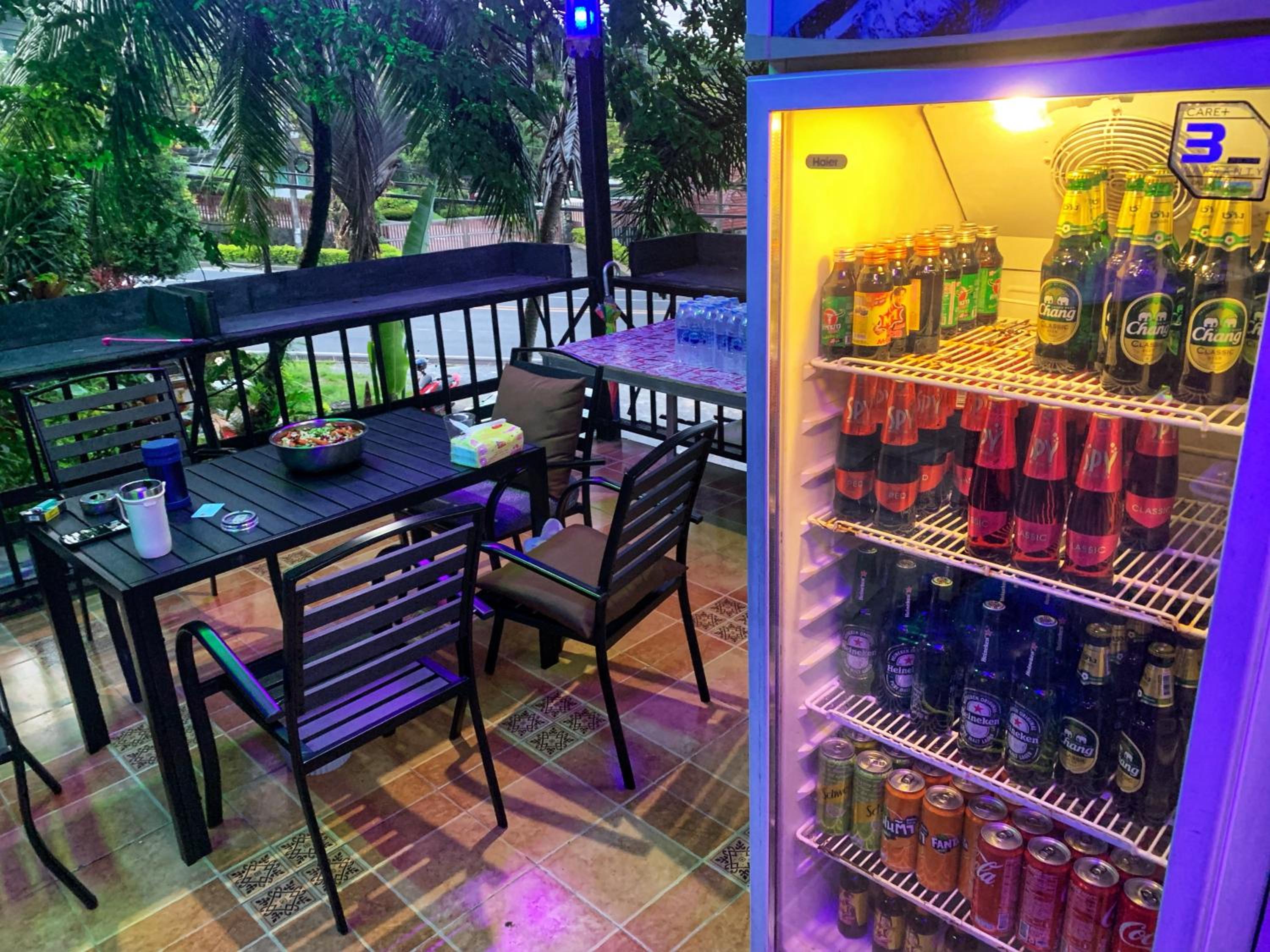 patong beautiful pool villa
