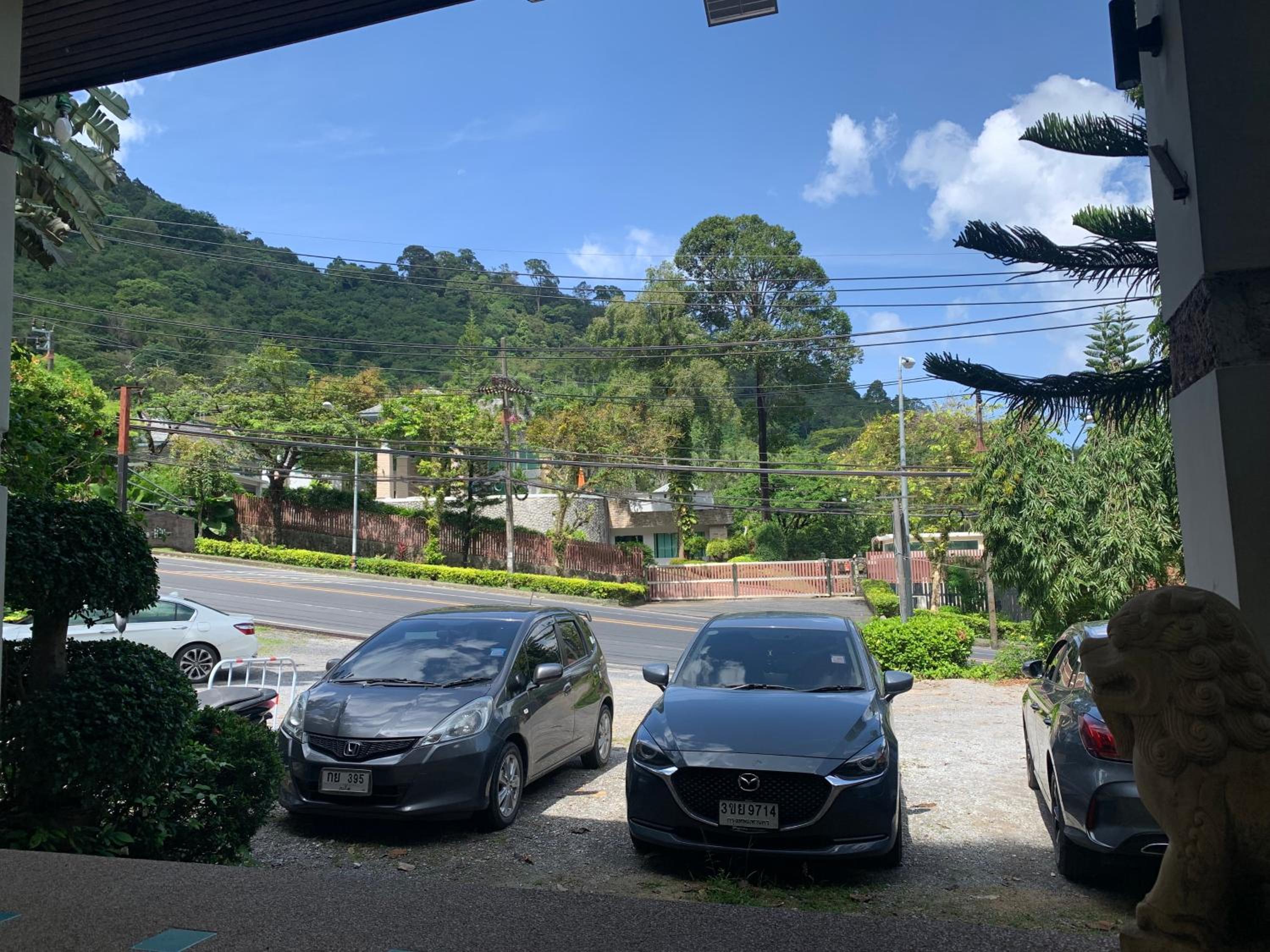 patong beautiful pool villa