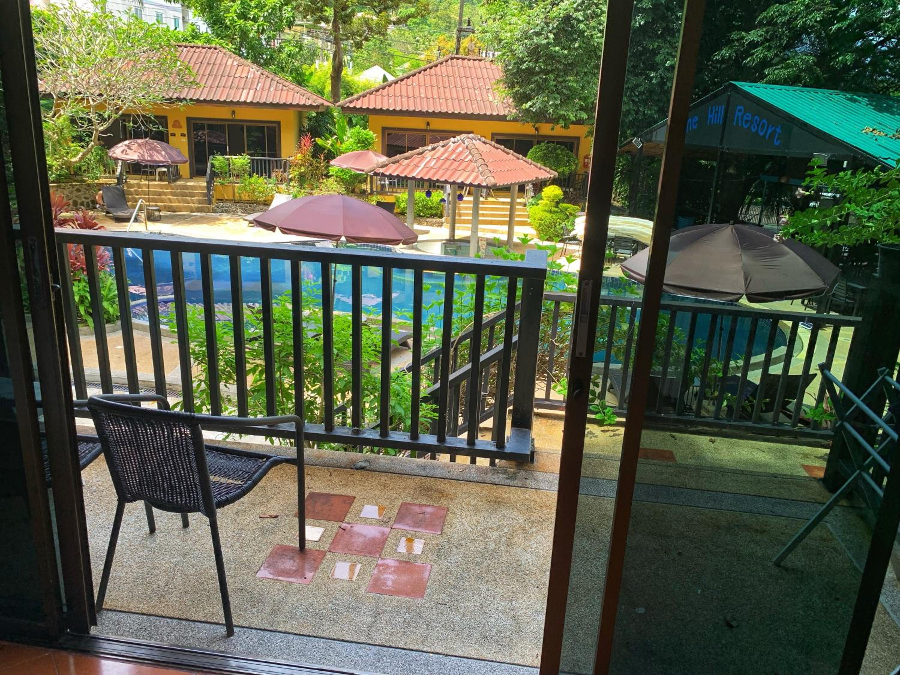 patong beautiful pool villa