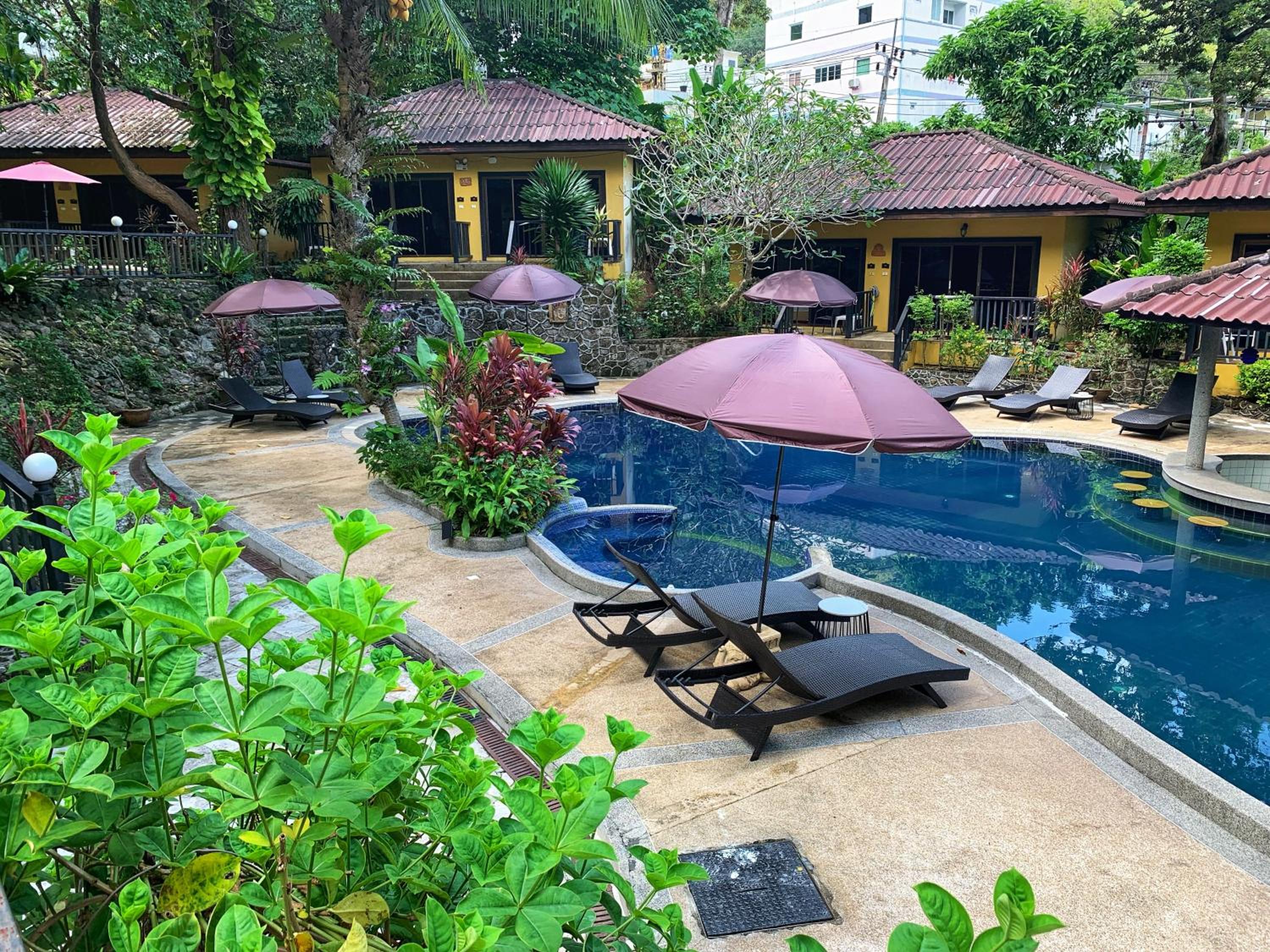 patong beautiful pool villa