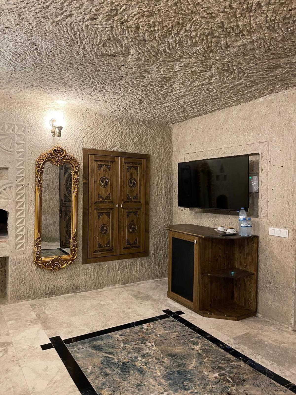 Cappadocia Empire Cave Hotel - Image 87