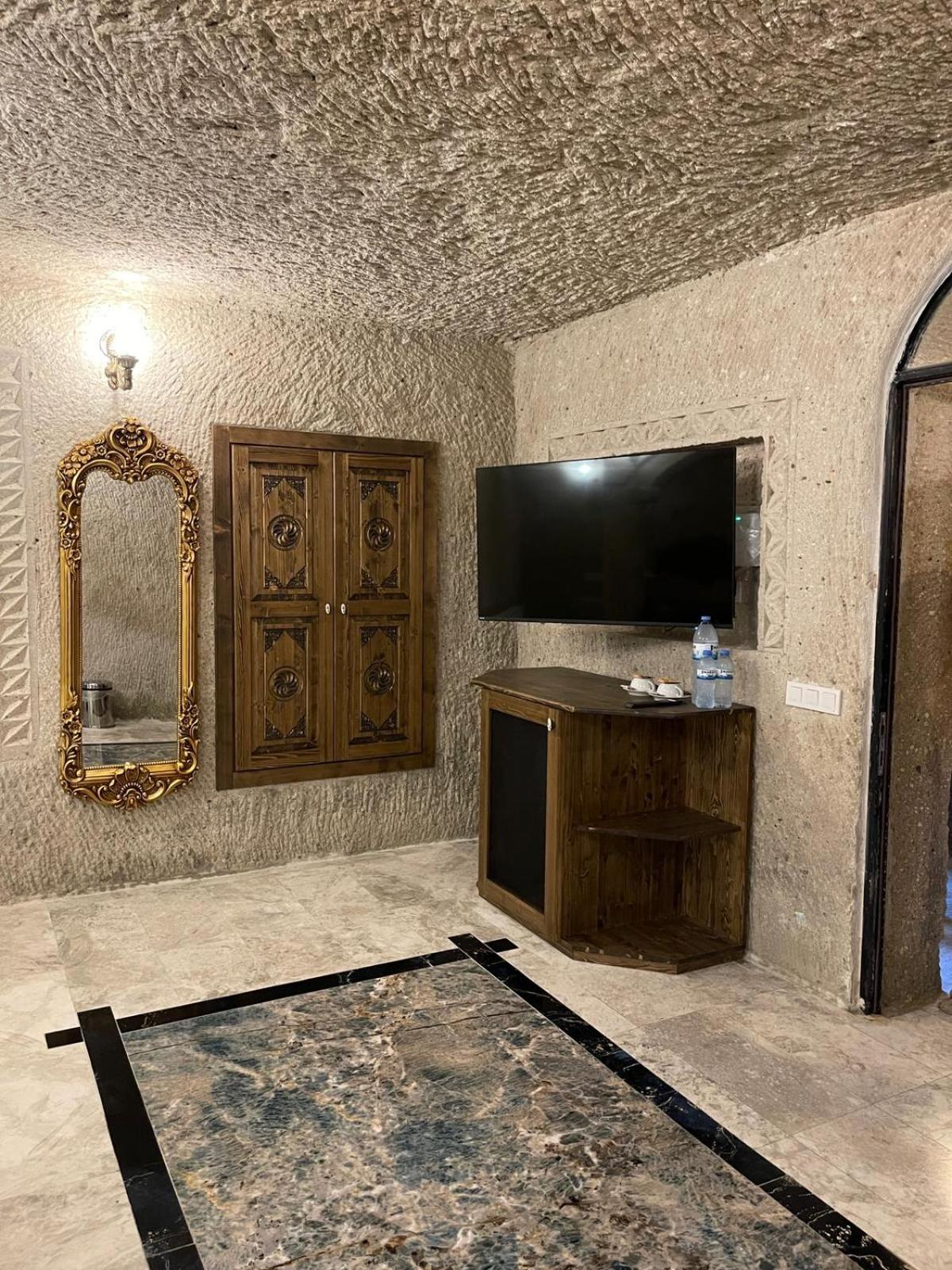 Cappadocia Empire Cave Hotel - Image 56