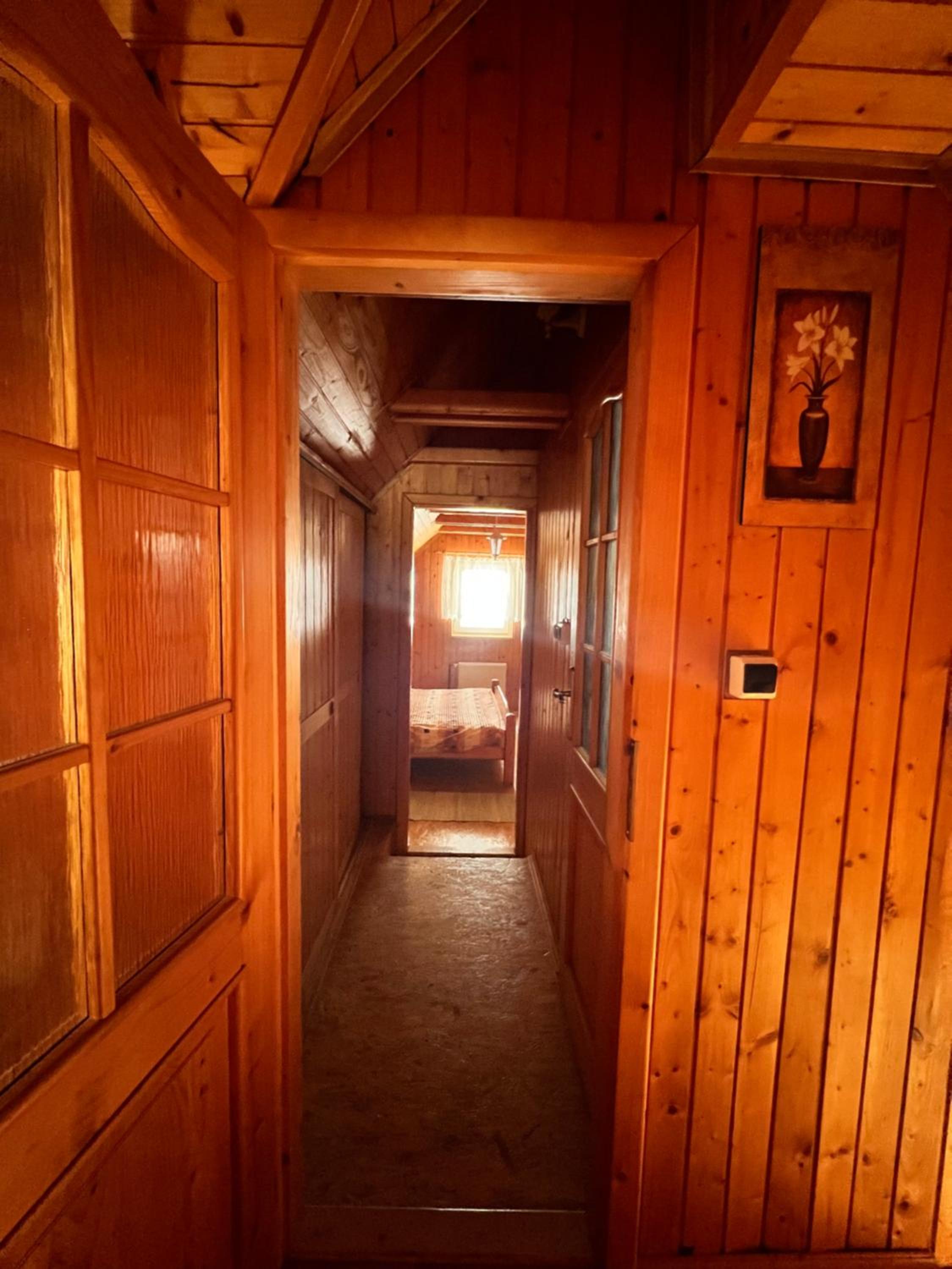 Chatka Hanka view 3