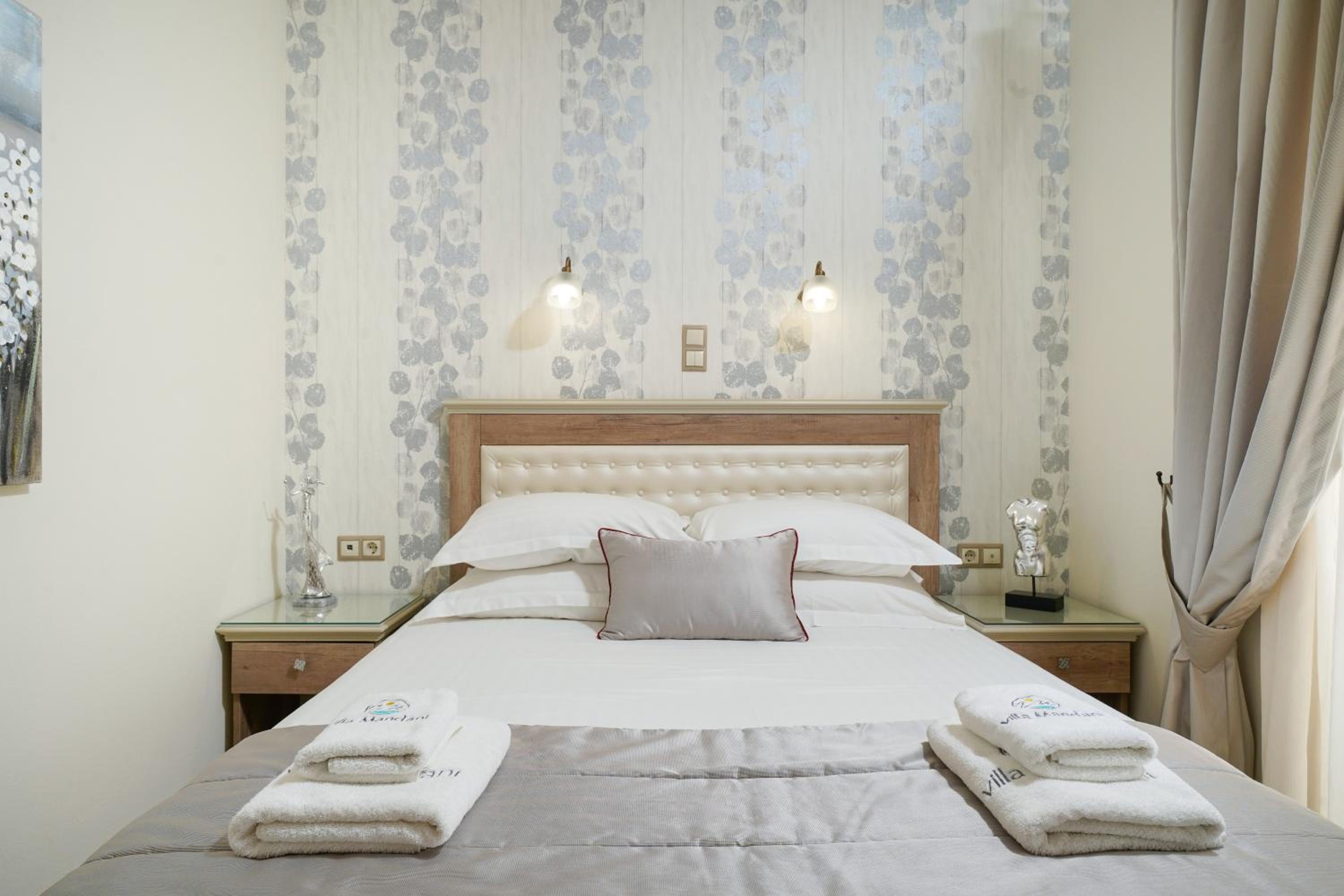 Mandani Villa Luxury Apartments