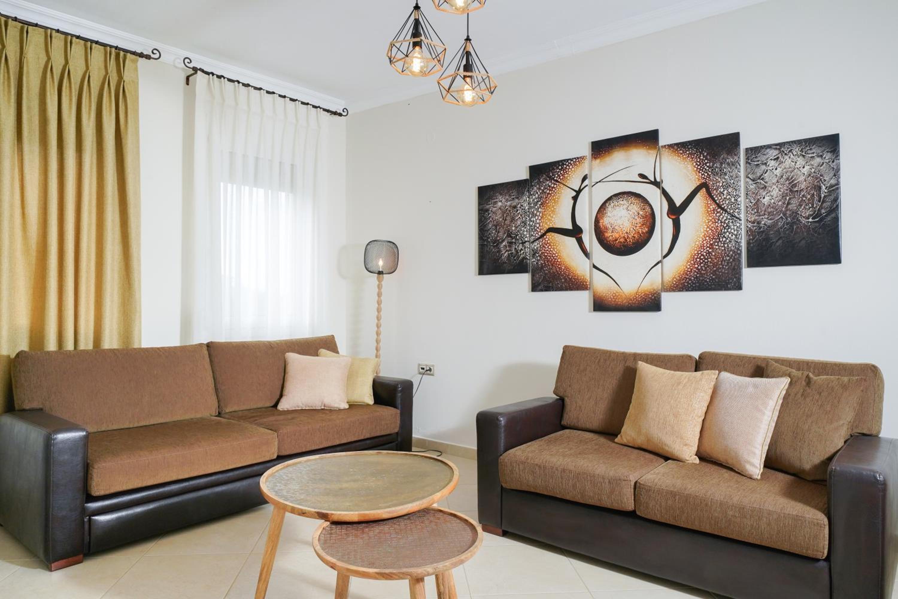 Mandani Villa Luxury Apartments