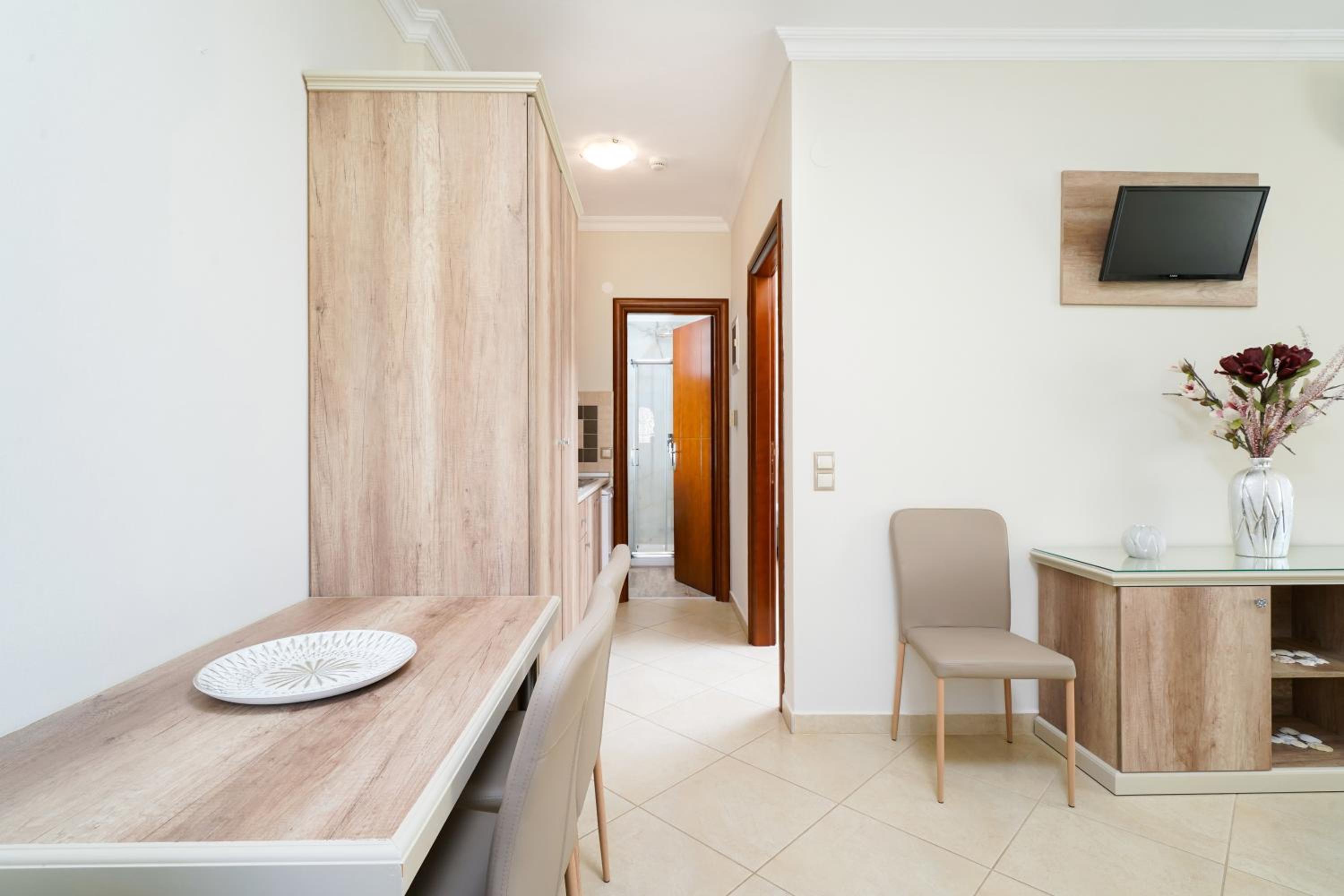 Mandani Villa Luxury Apartments