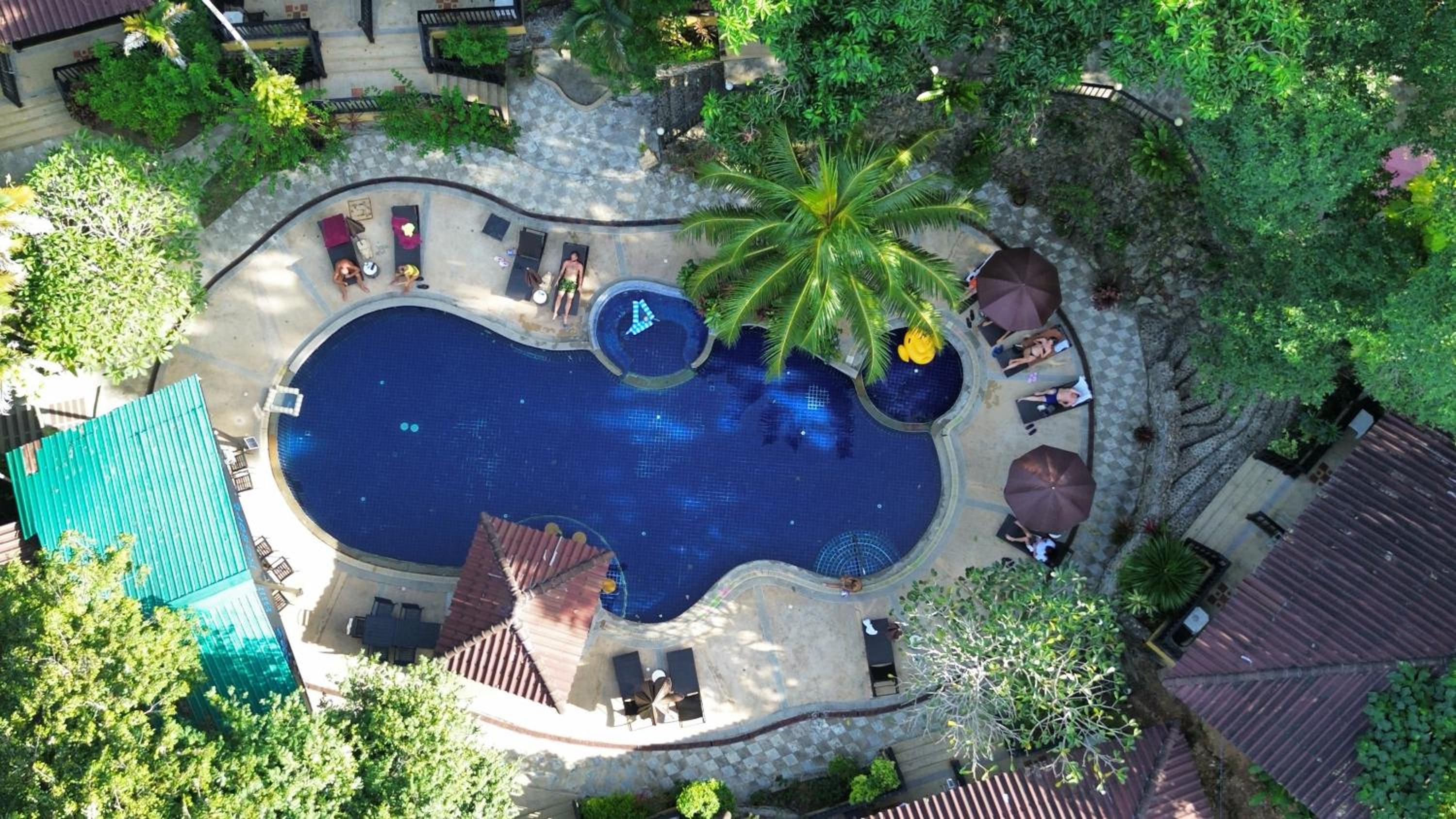 patong beautiful pool villa