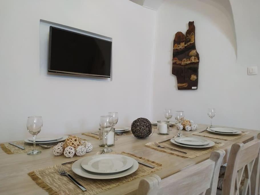 The Grand Cave House of Santorini view 4