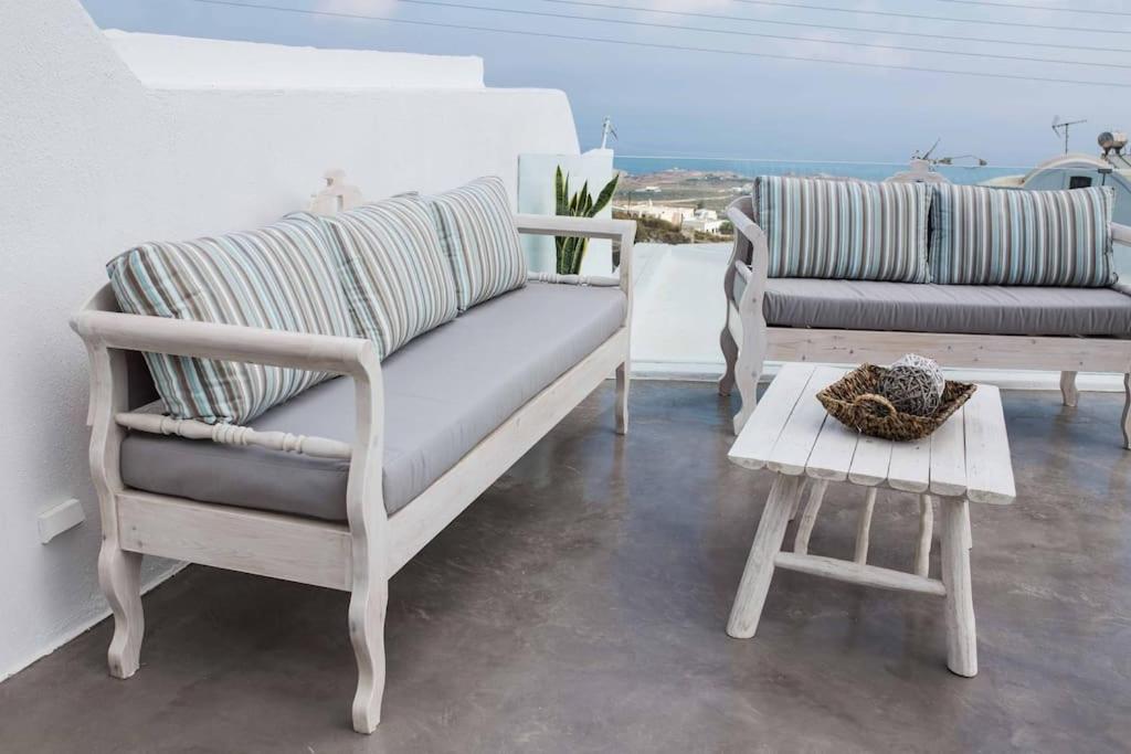 The Grand Cave House of Santorini view 5