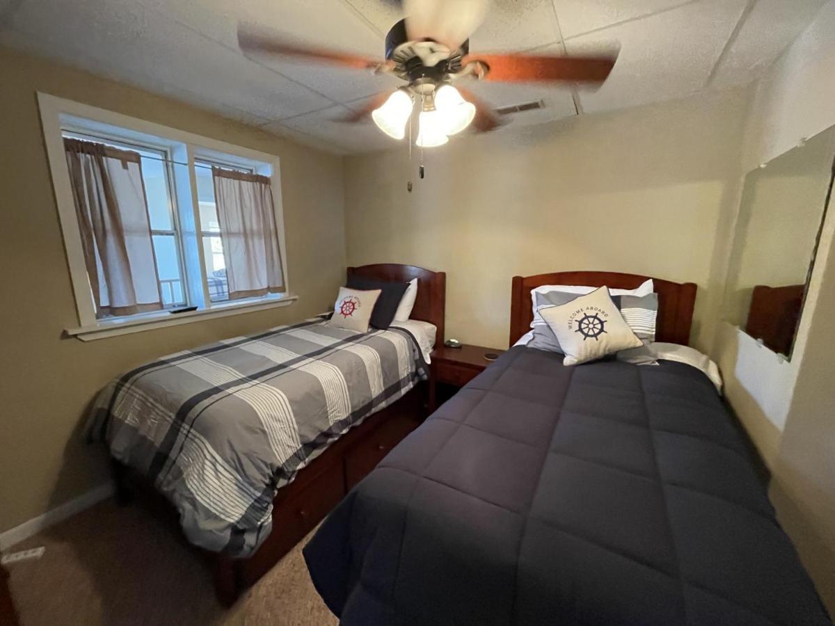 5 Bedroom on Lake of the Ozarks view 2