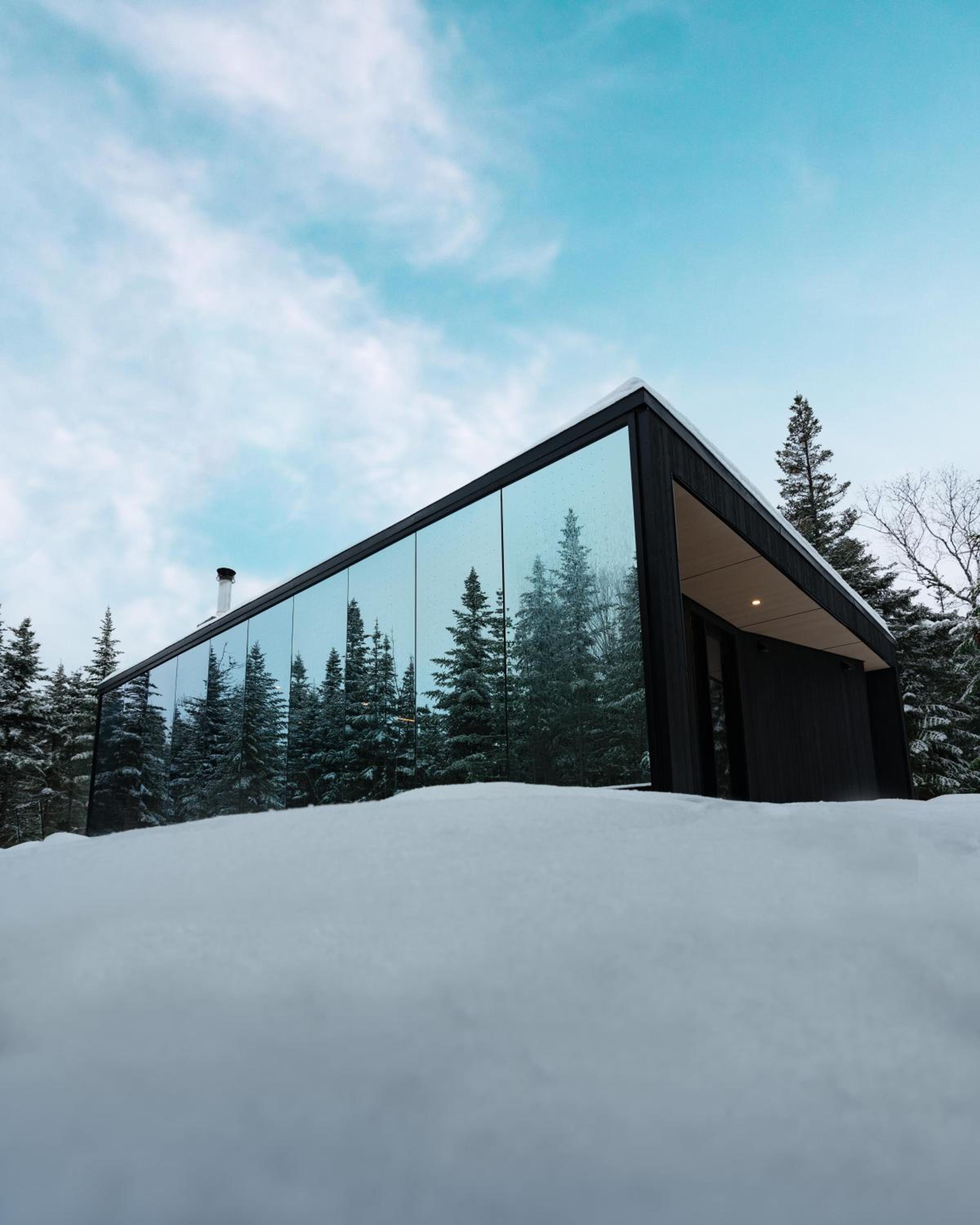 Réflexion Charlevoix - Maisons Miroirs