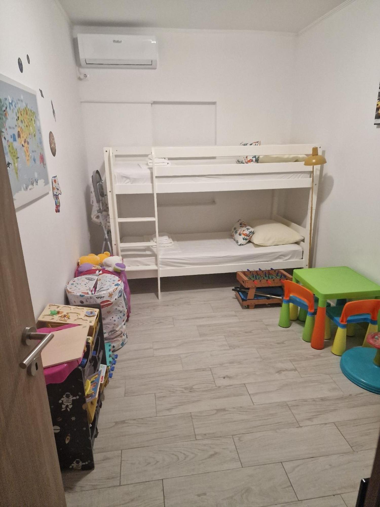 Villa Mihaela with private pool, jacuzzi and free secure parking
