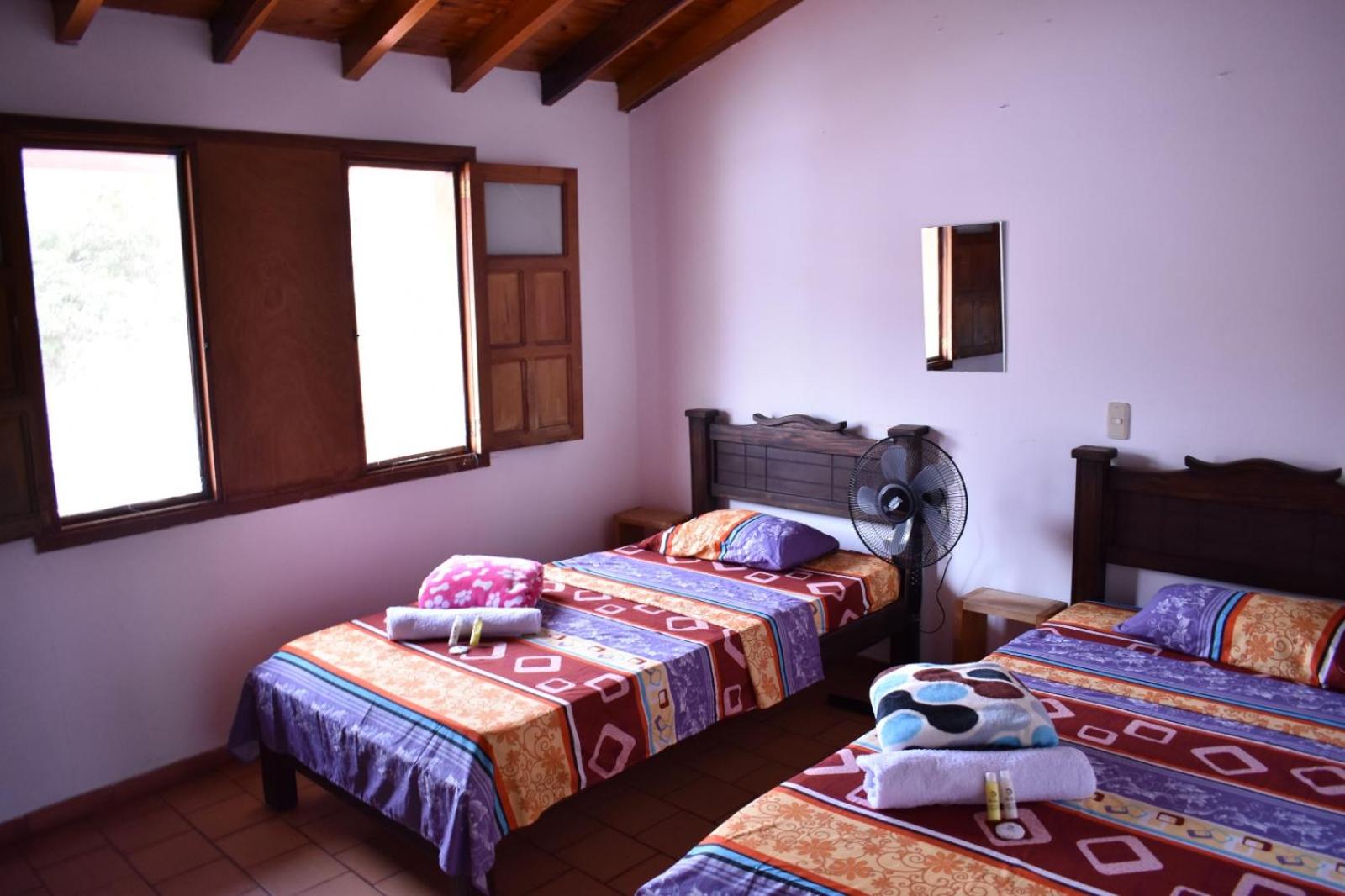 HOSTAL BAUTAN