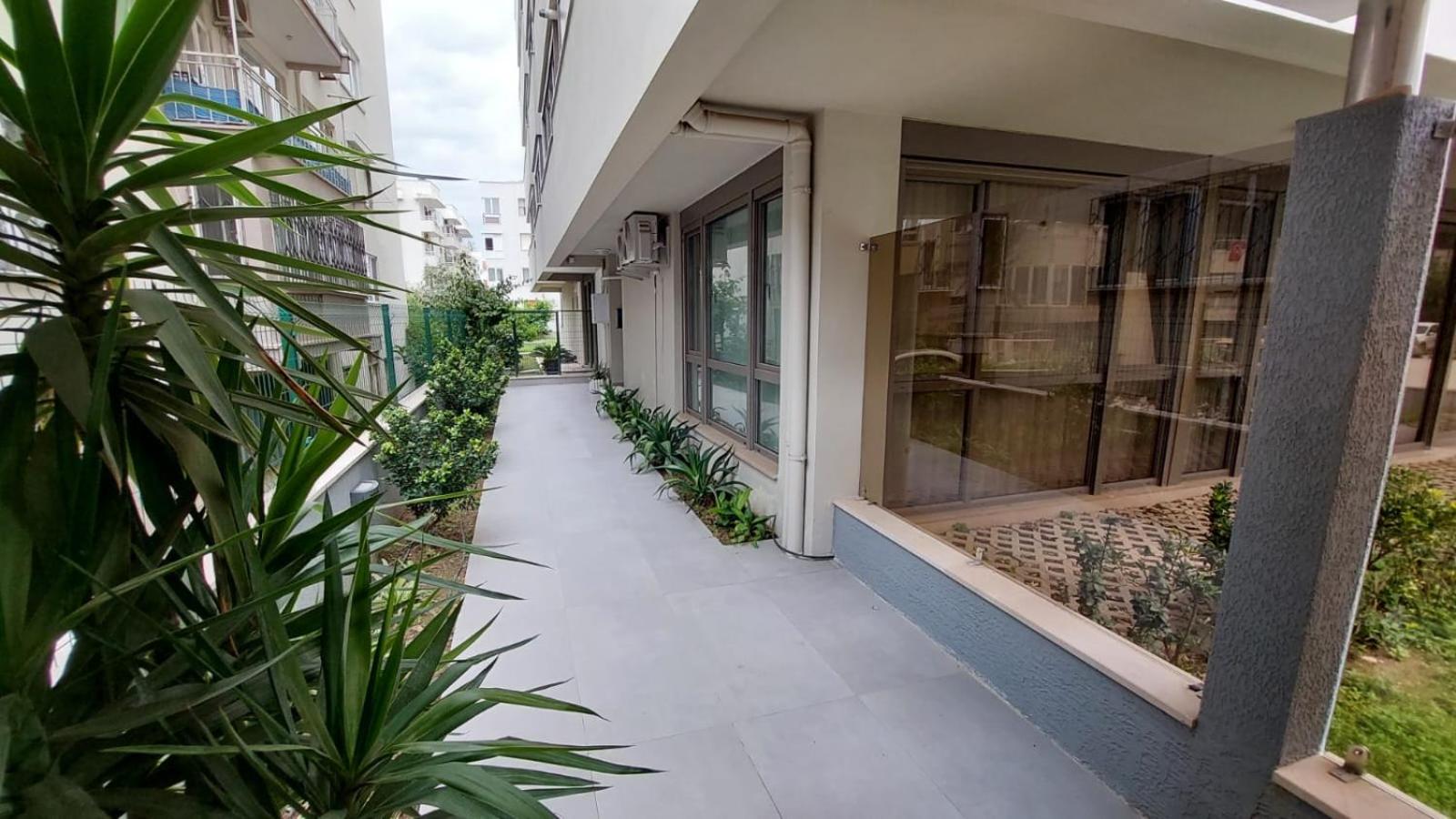 6 Central Location, Close To Beaches And Anywhere