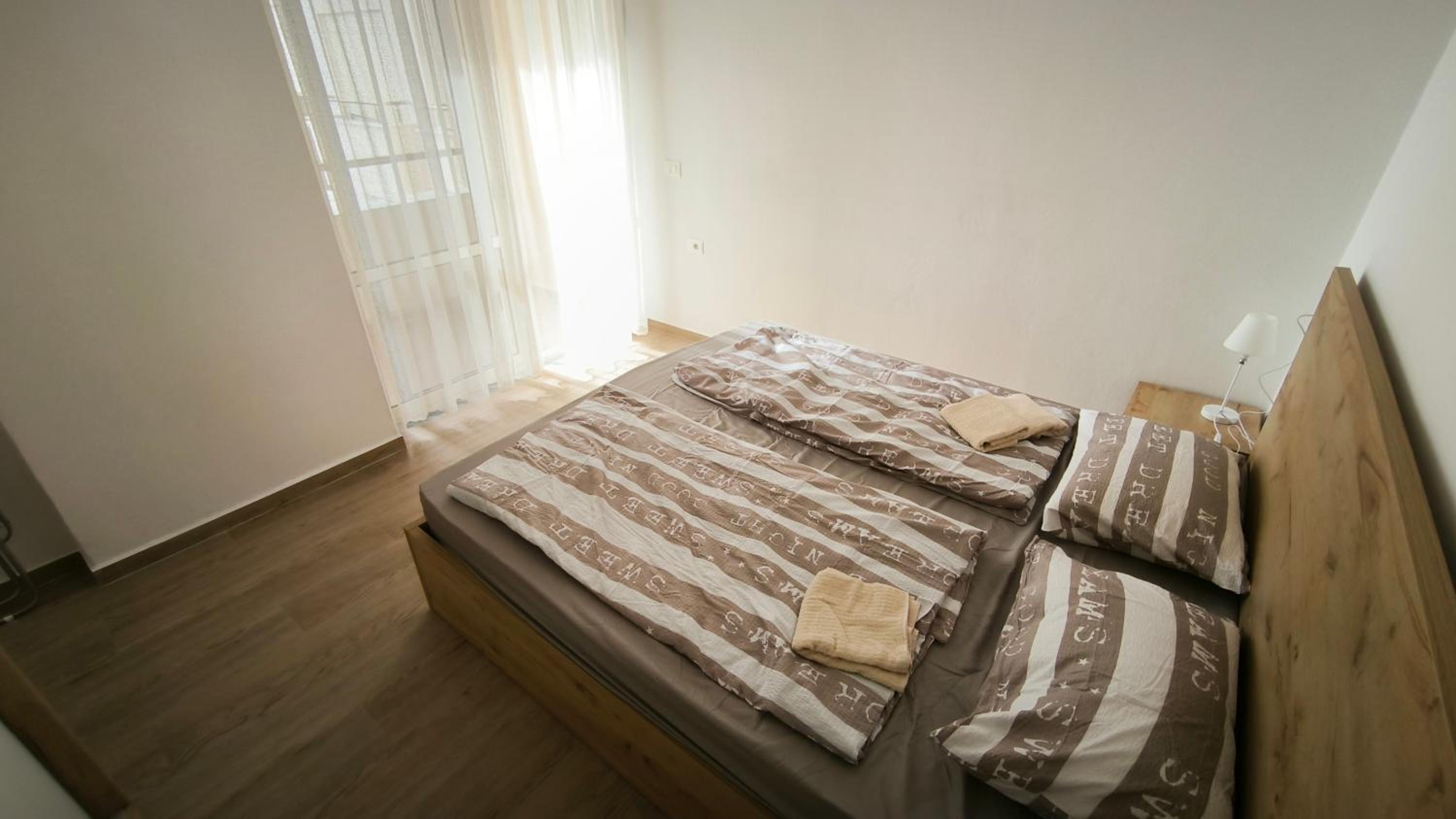 Albi 2 bedroom apartment on the beach