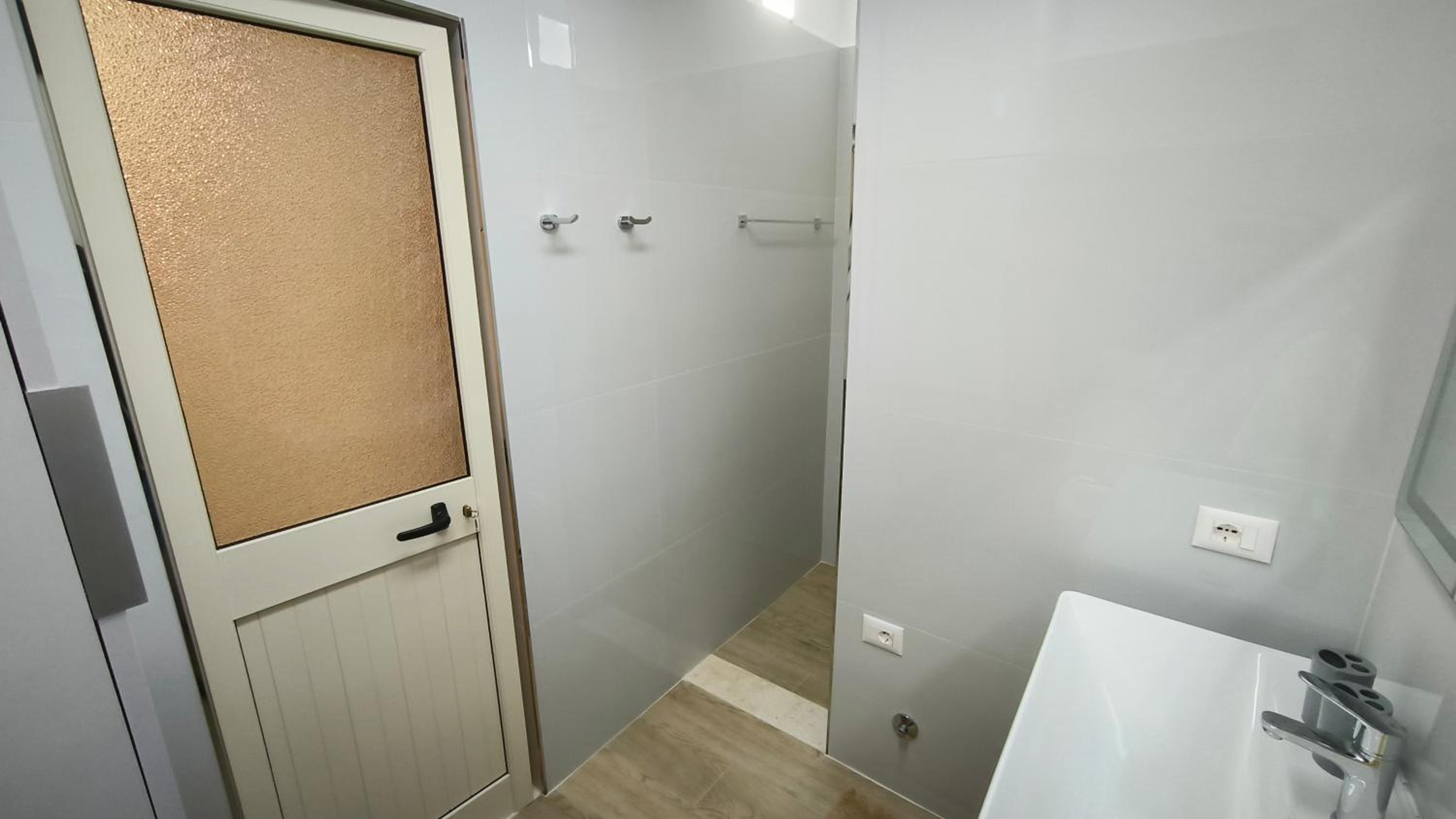 Albi 2 bedroom apartment on the beach
