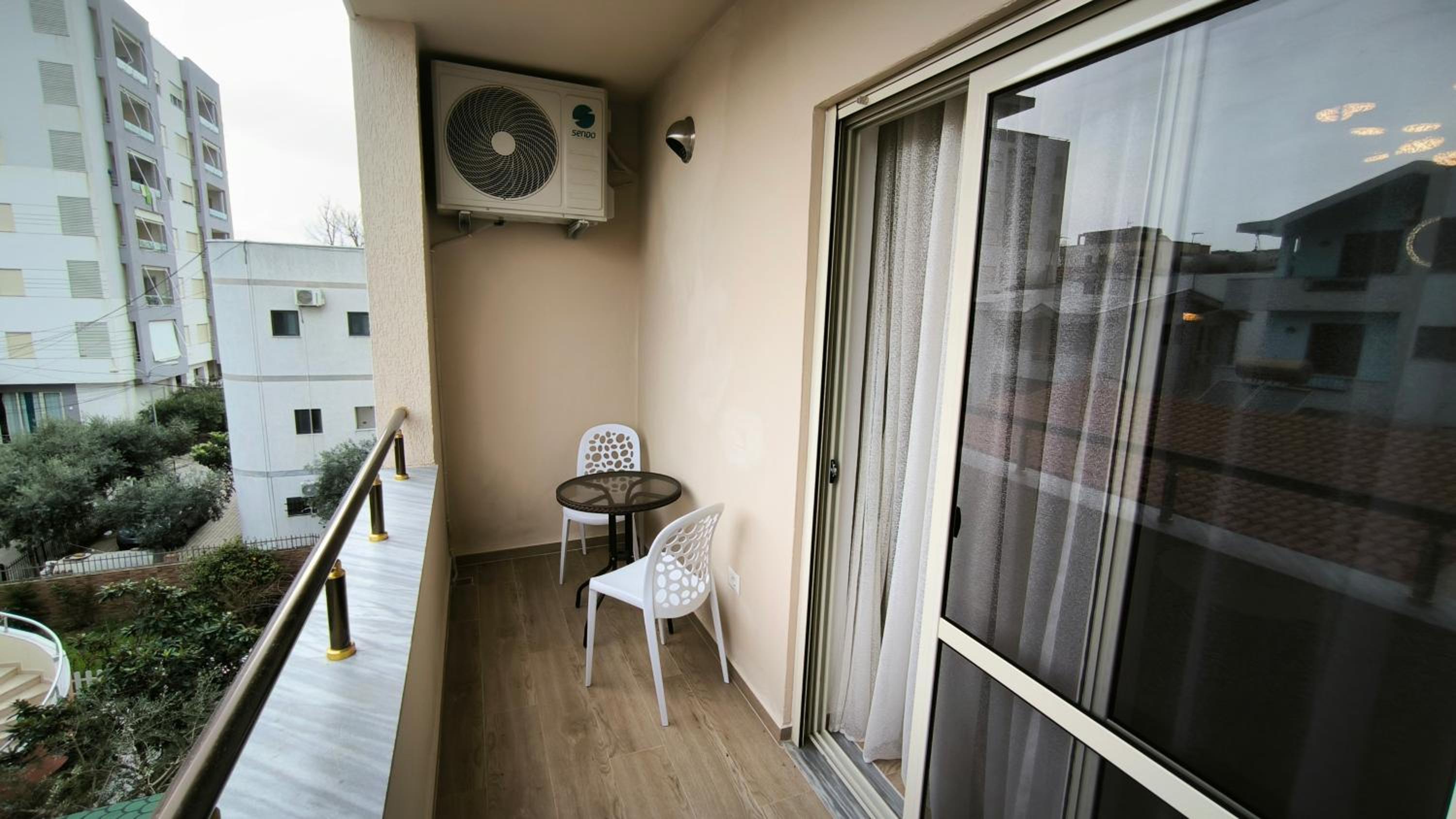 Albi 2 bedroom apartment on the beach