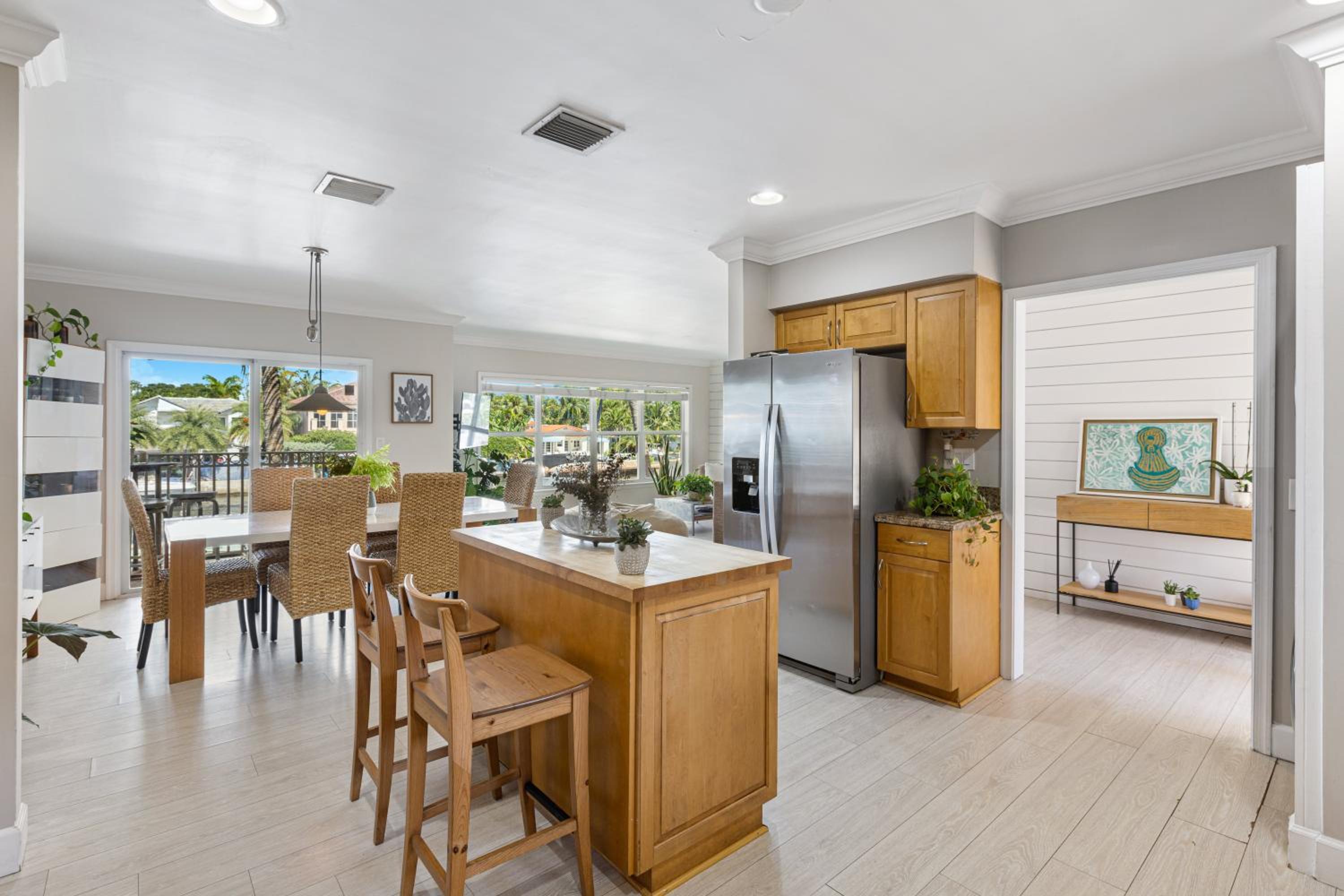 Relaxing Beach Apt in las Olas Blvd view 4