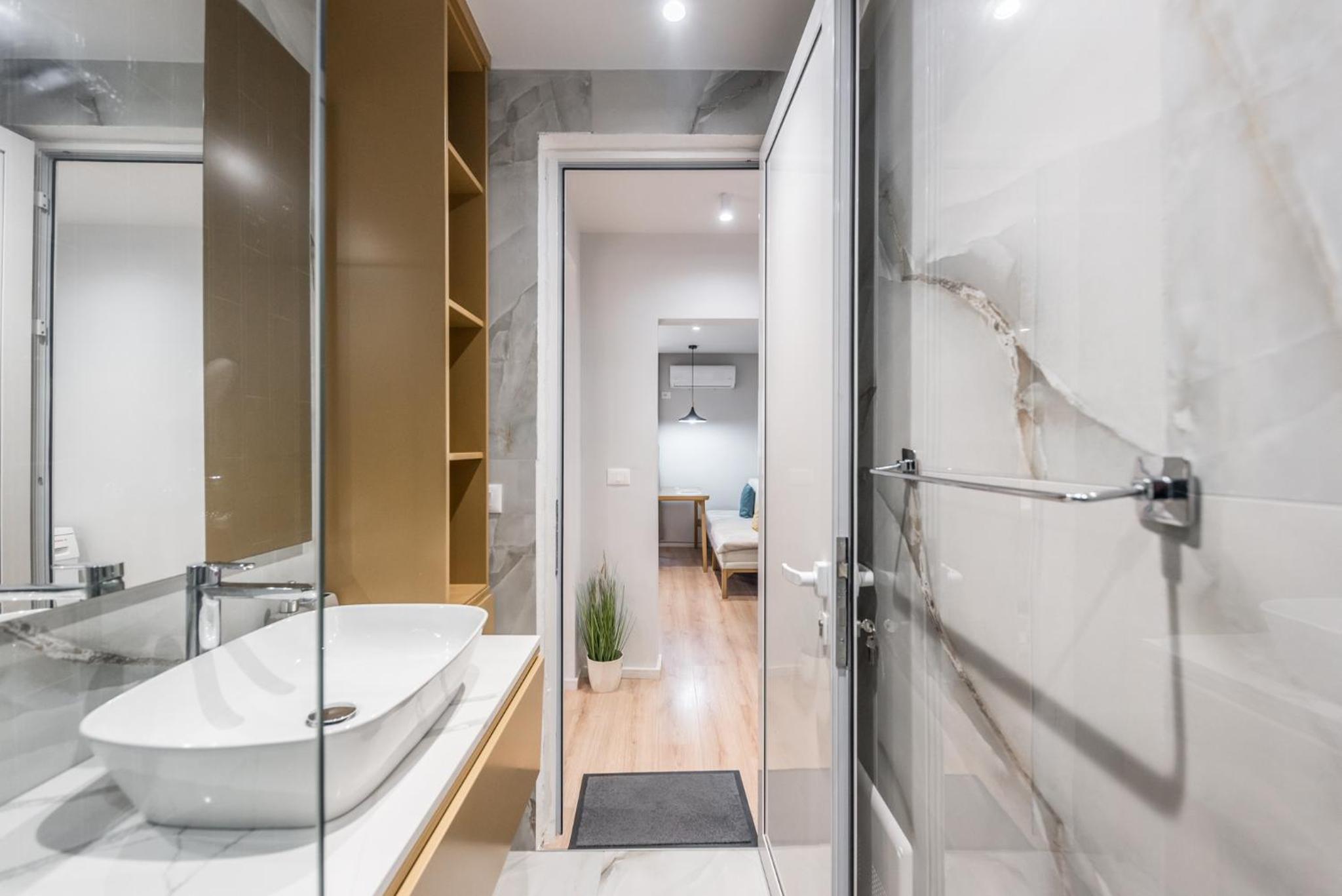 Pazari i Ri - 1 Bedroom Loft