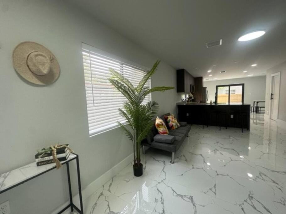 Luxe 3bed 3 bath minutes from Wynwood & design art district