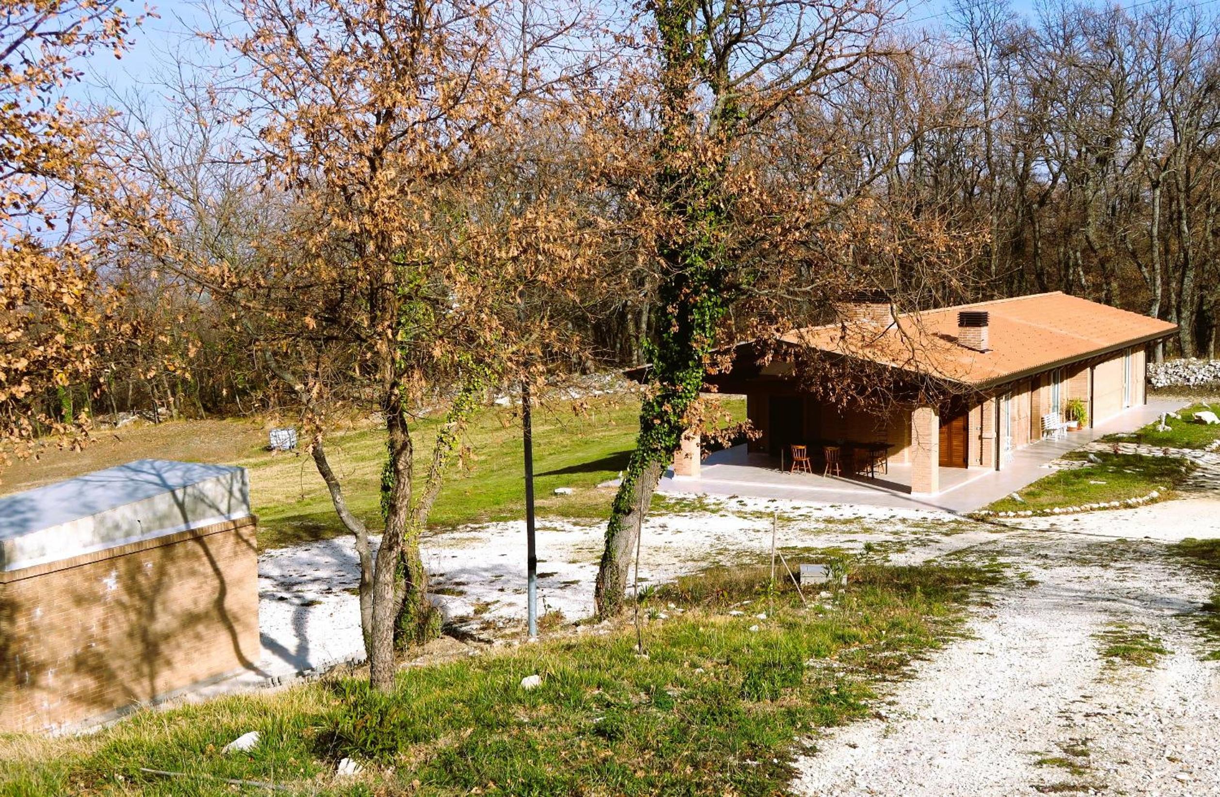 VILLA MILLEFIORI