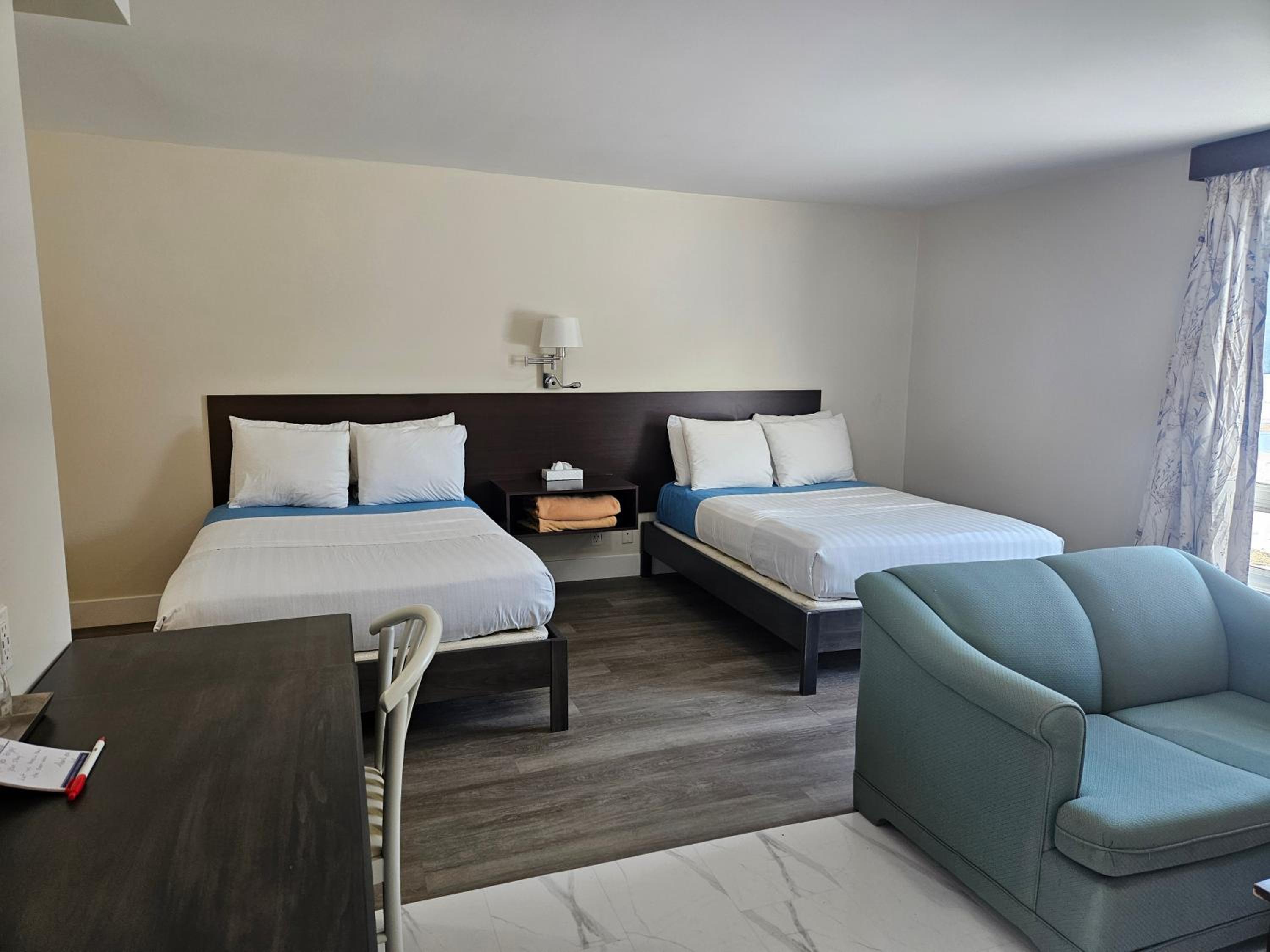 Leelas Villa Inn Flesherton