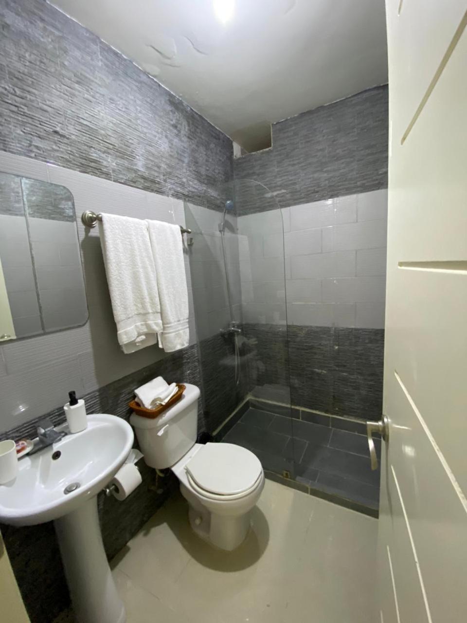 Juan Dolio Vacations - D' Franchesis Hostal - Property Image 24