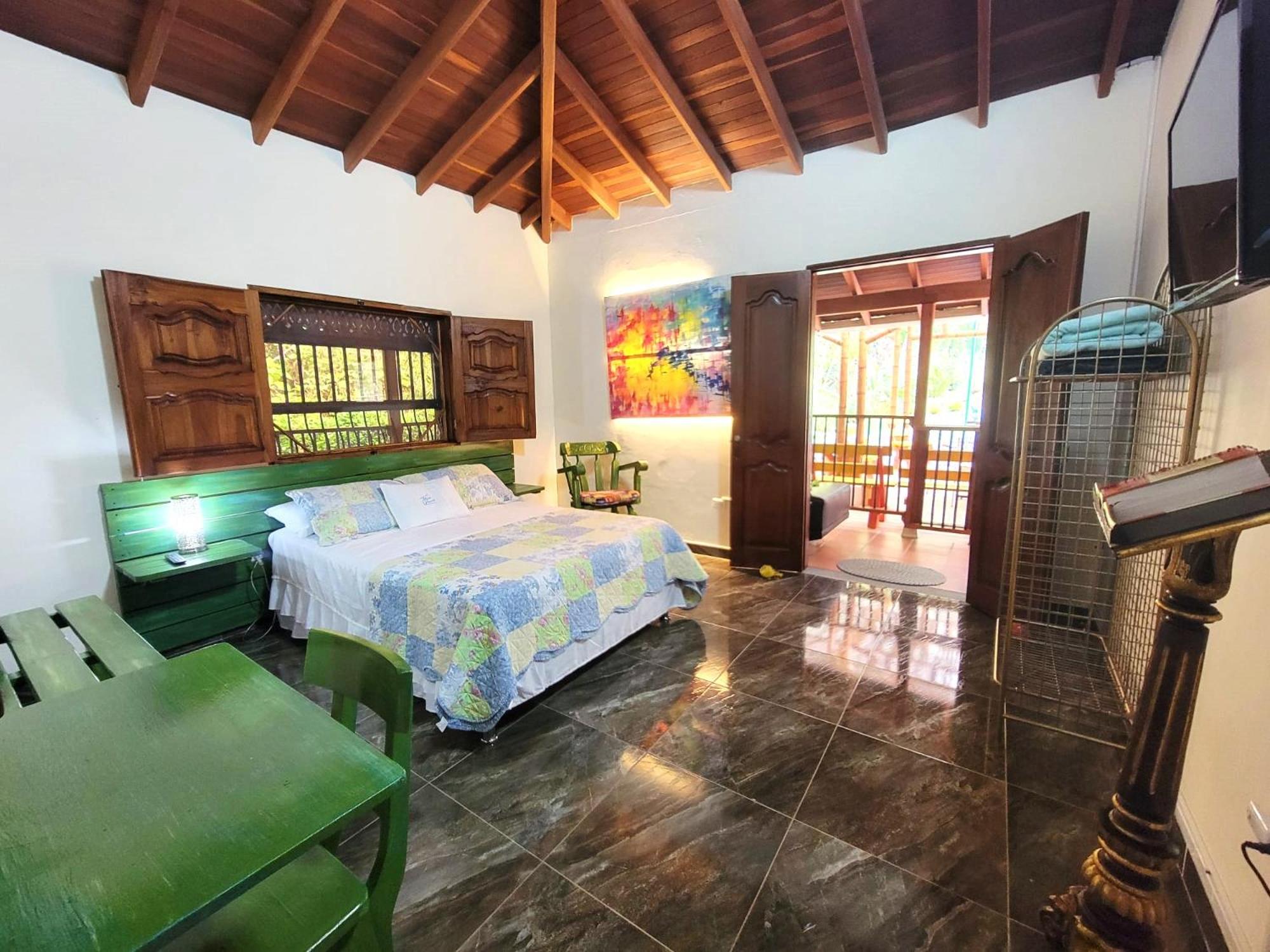 PaloSanto, Casa Rural