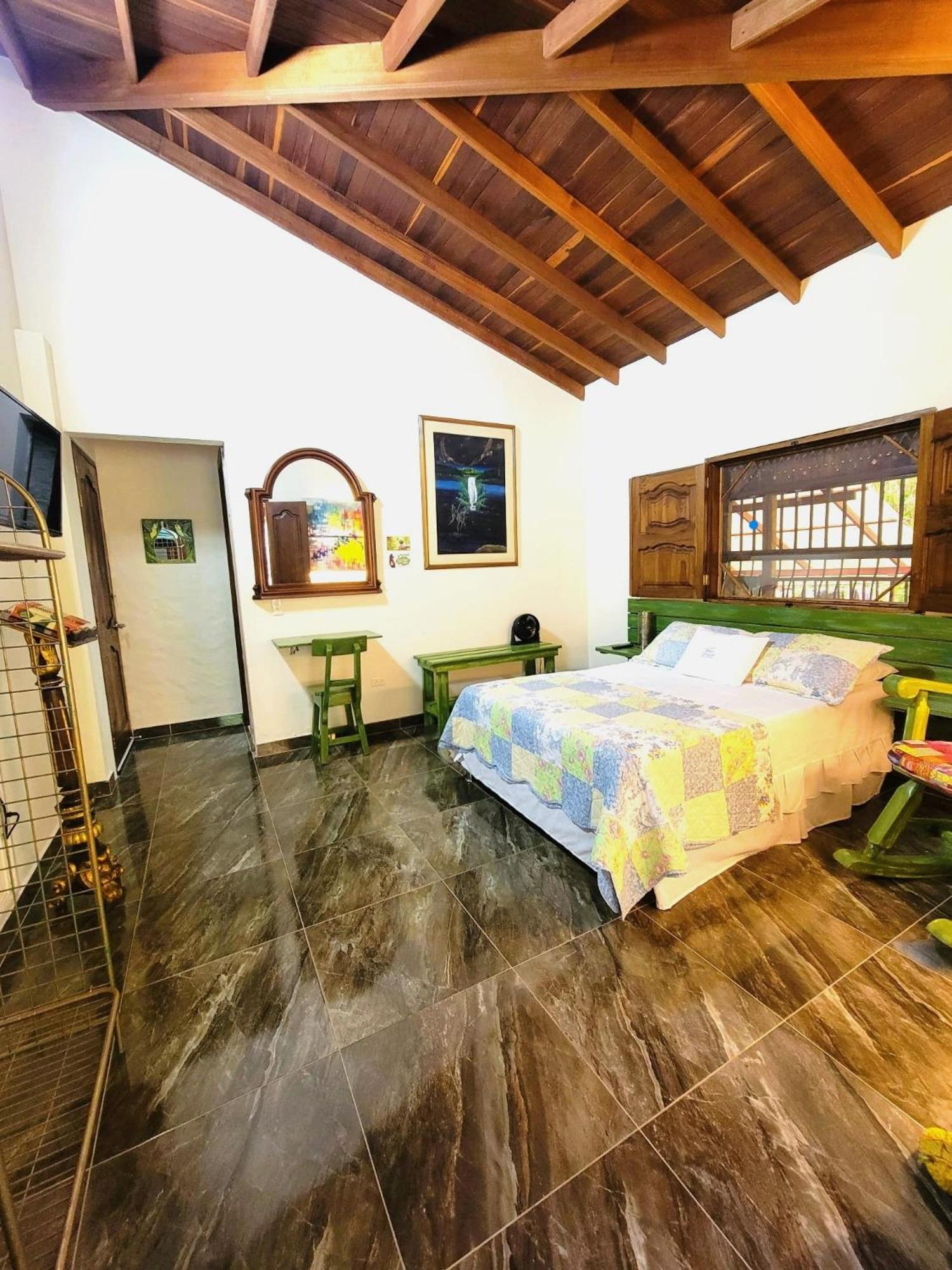PaloSanto, Casa Rural