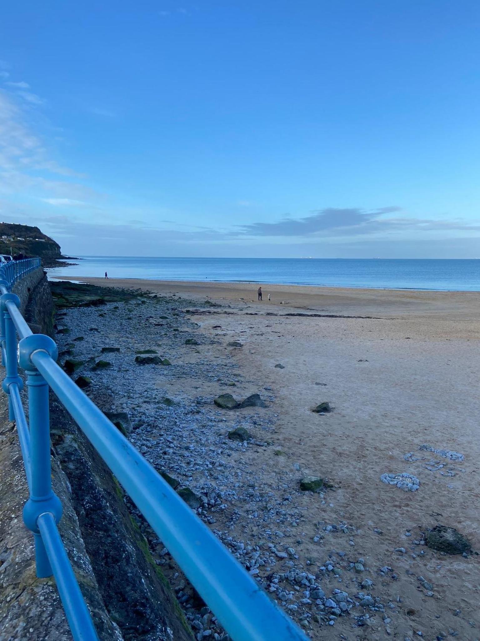 Ger-Y-Bwlch - Spacious static on 5star site with Swimming Pool view 2