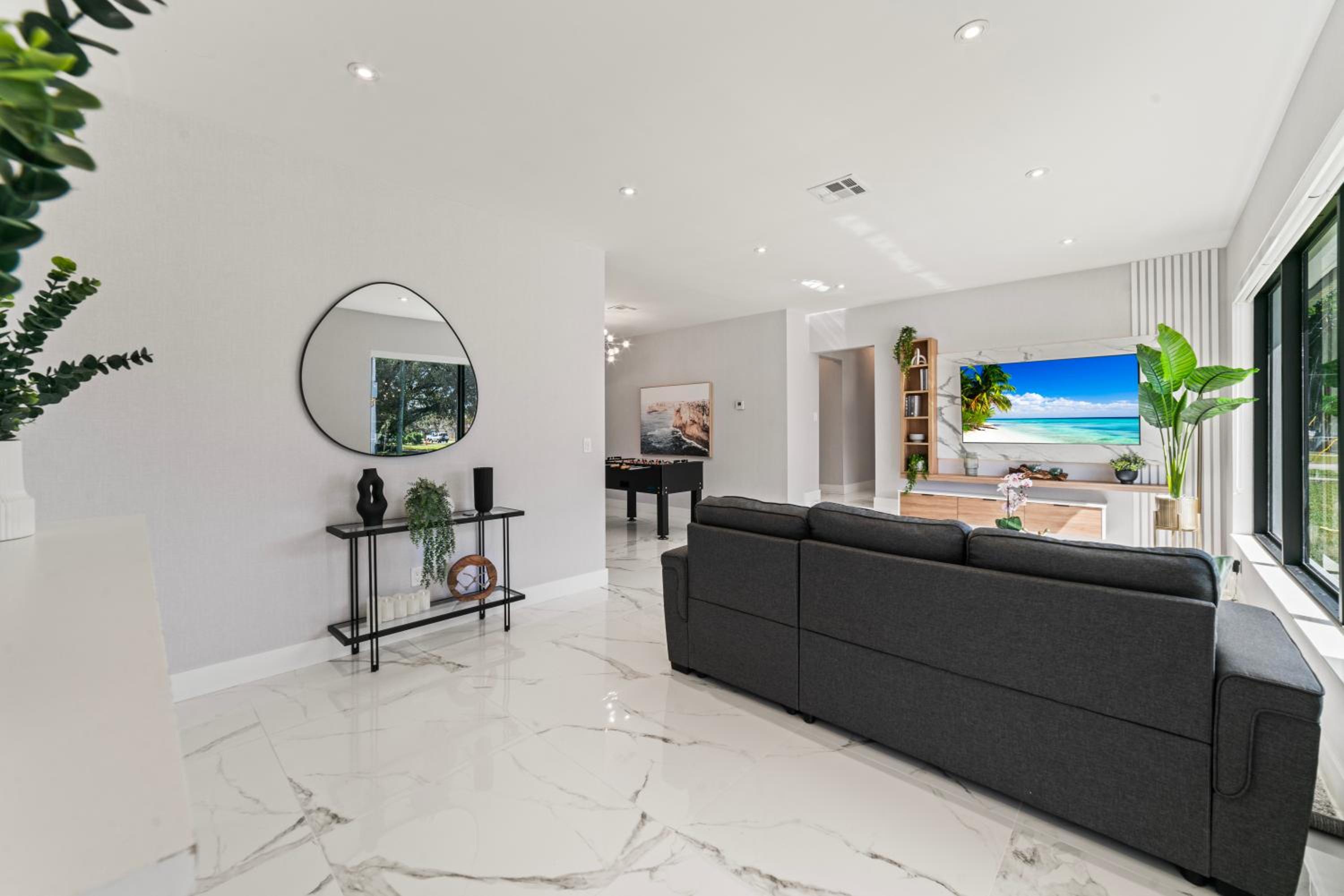 Full Amenities Big House Miami Pool Jacuzzi 6BR L64