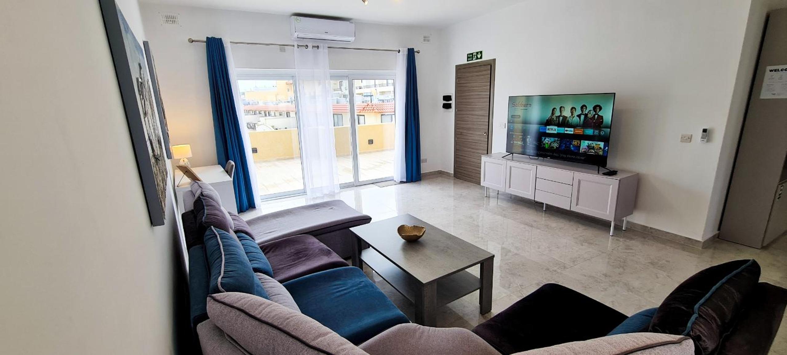 Seaside Serenity - Luxe Penthouse - near the beach by QuickTrips, photo 32