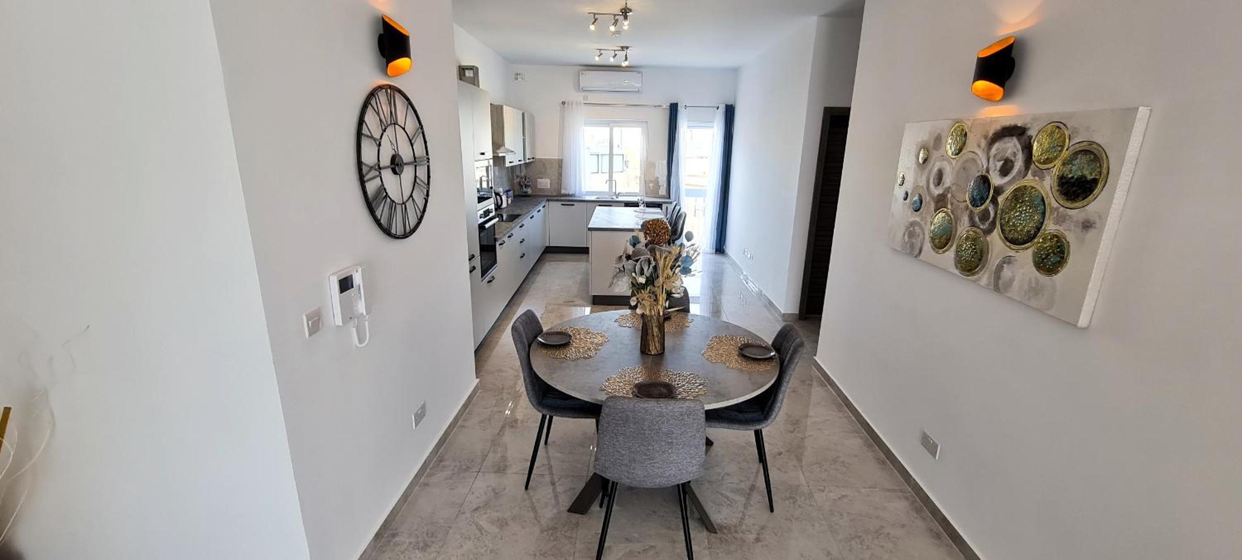 Seaside Serenity - Luxe Penthouse - near the beach by QuickTrips, photo 28