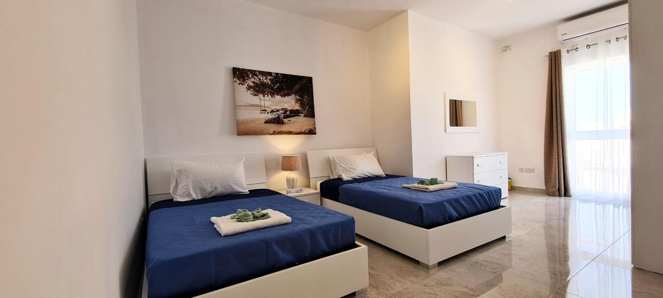 Seaside Serenity - Luxe Penthouse - near the beach by QuickTrips, photo 42