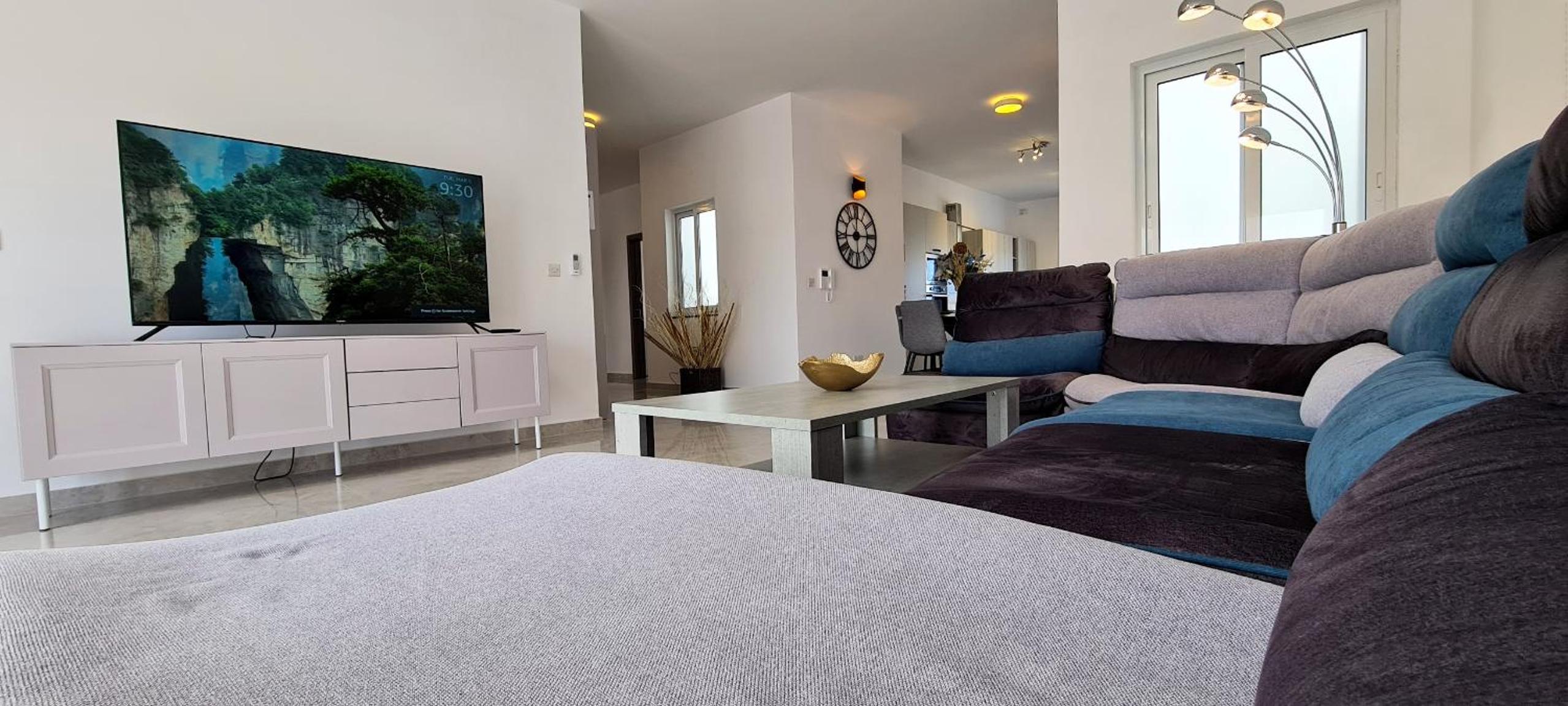 Seaside Serenity - Luxe Penthouse - near the beach by QuickTrips, photo 9