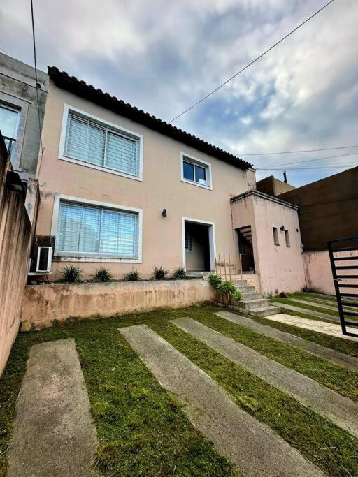 Departamento en planta baja con cochera