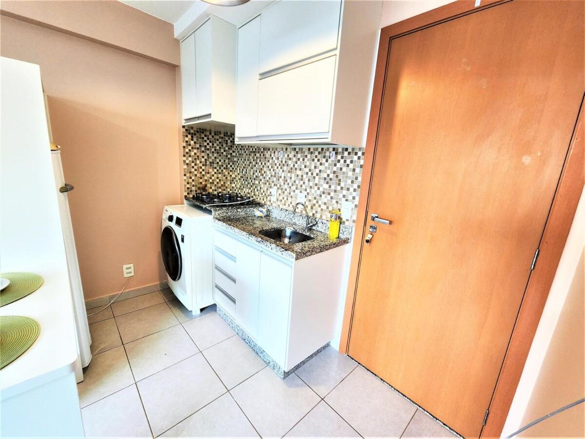 Bloco E, apartamento 20 · Parque Norte amplo, aconchegante